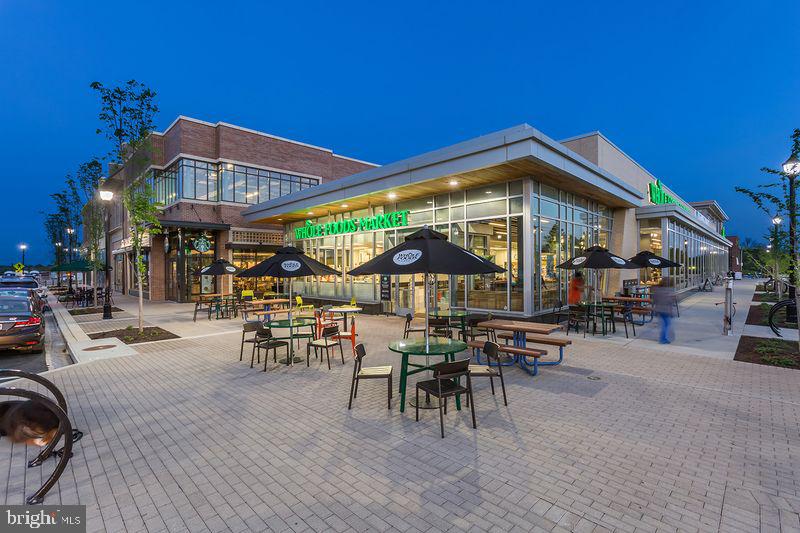 RIVERDALE PARK - Residential