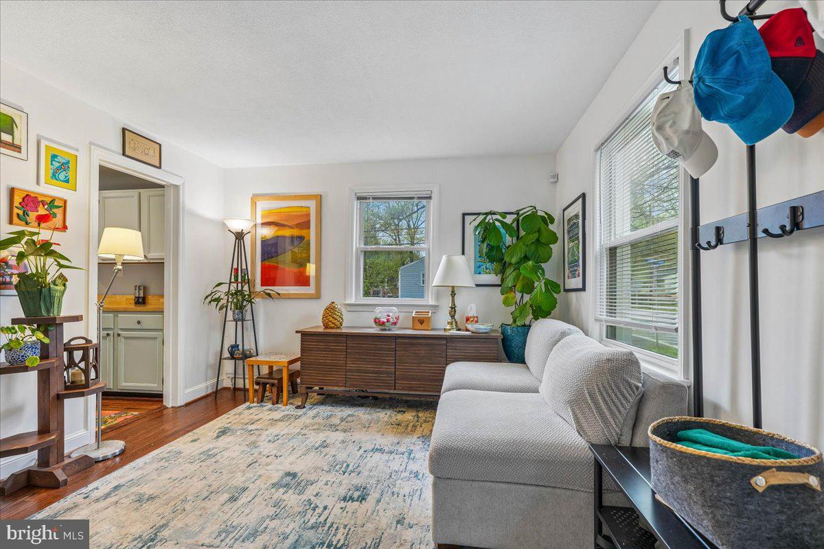 RIVERDALE PARK - Residential