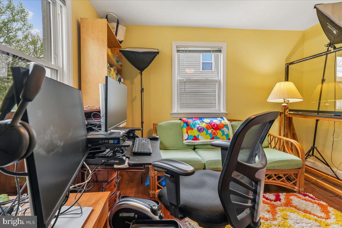 RIVERDALE PARK - Residential