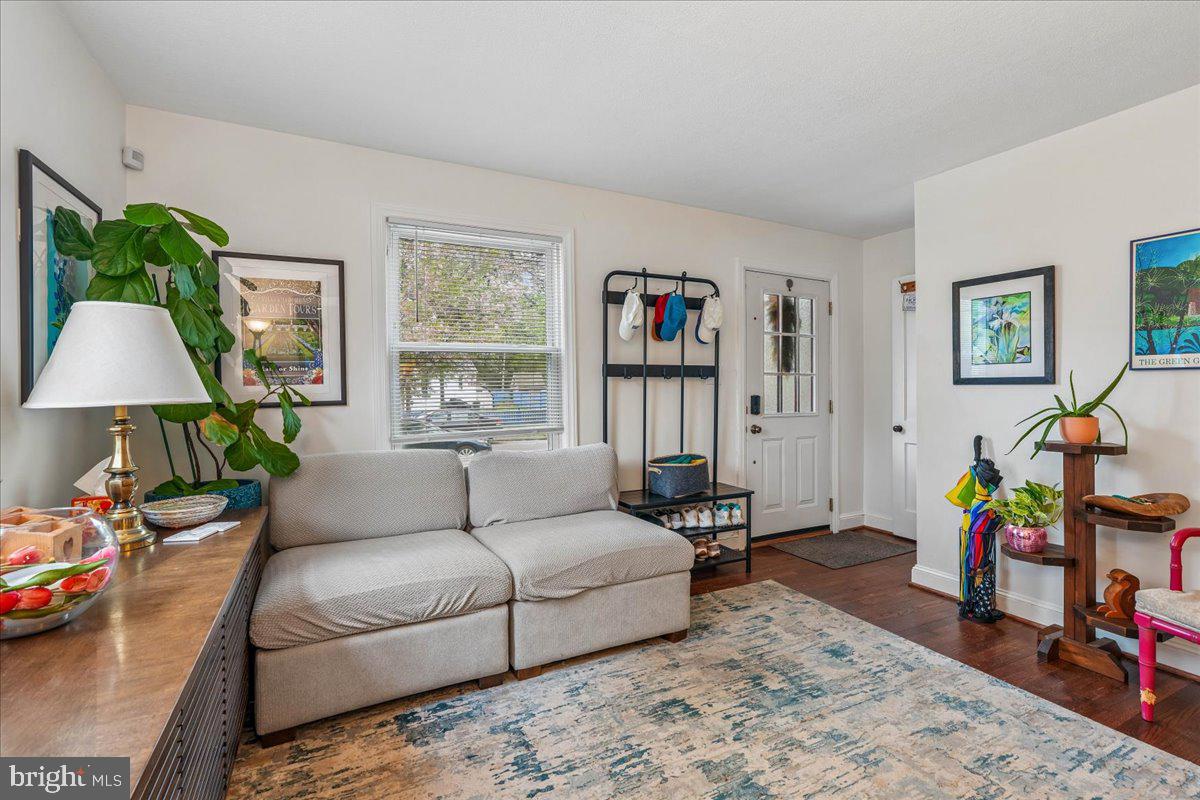 RIVERDALE PARK - Residential