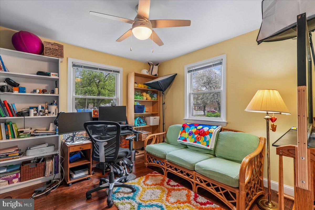 RIVERDALE PARK - Residential