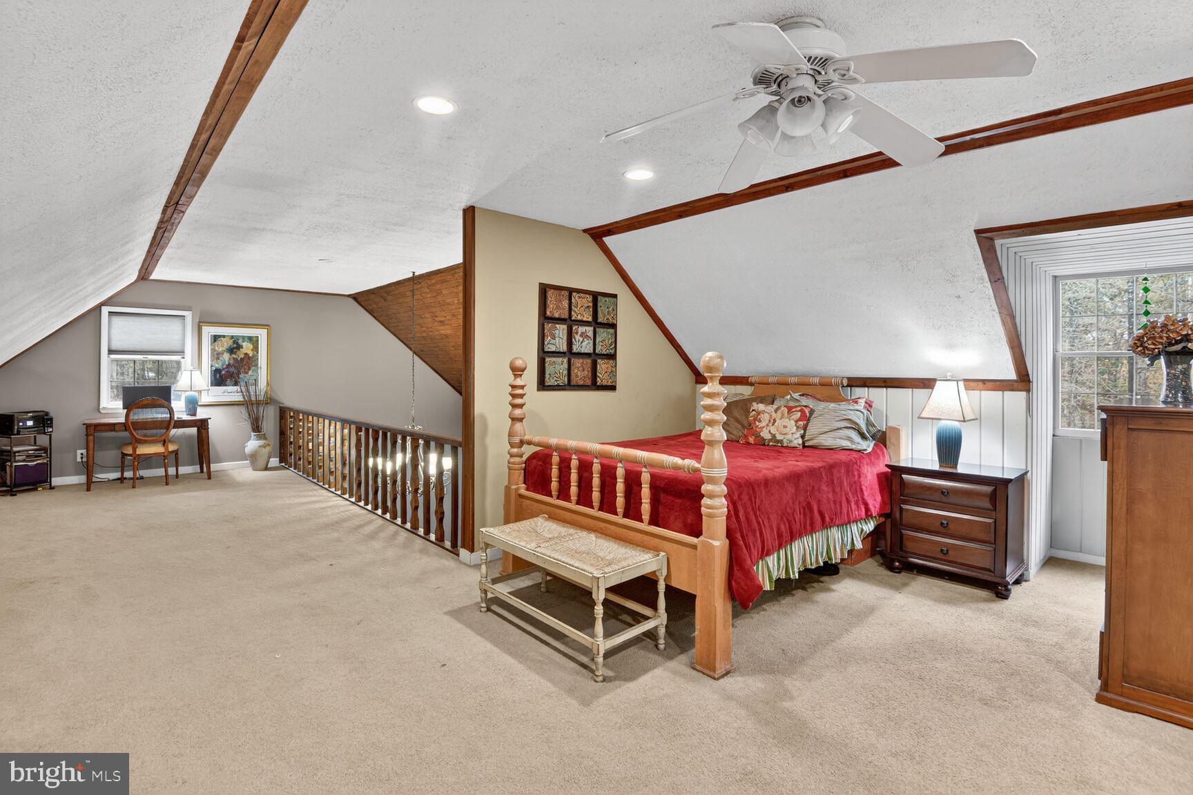 PT ROCKVILLE OUT RES. 3 - Residential