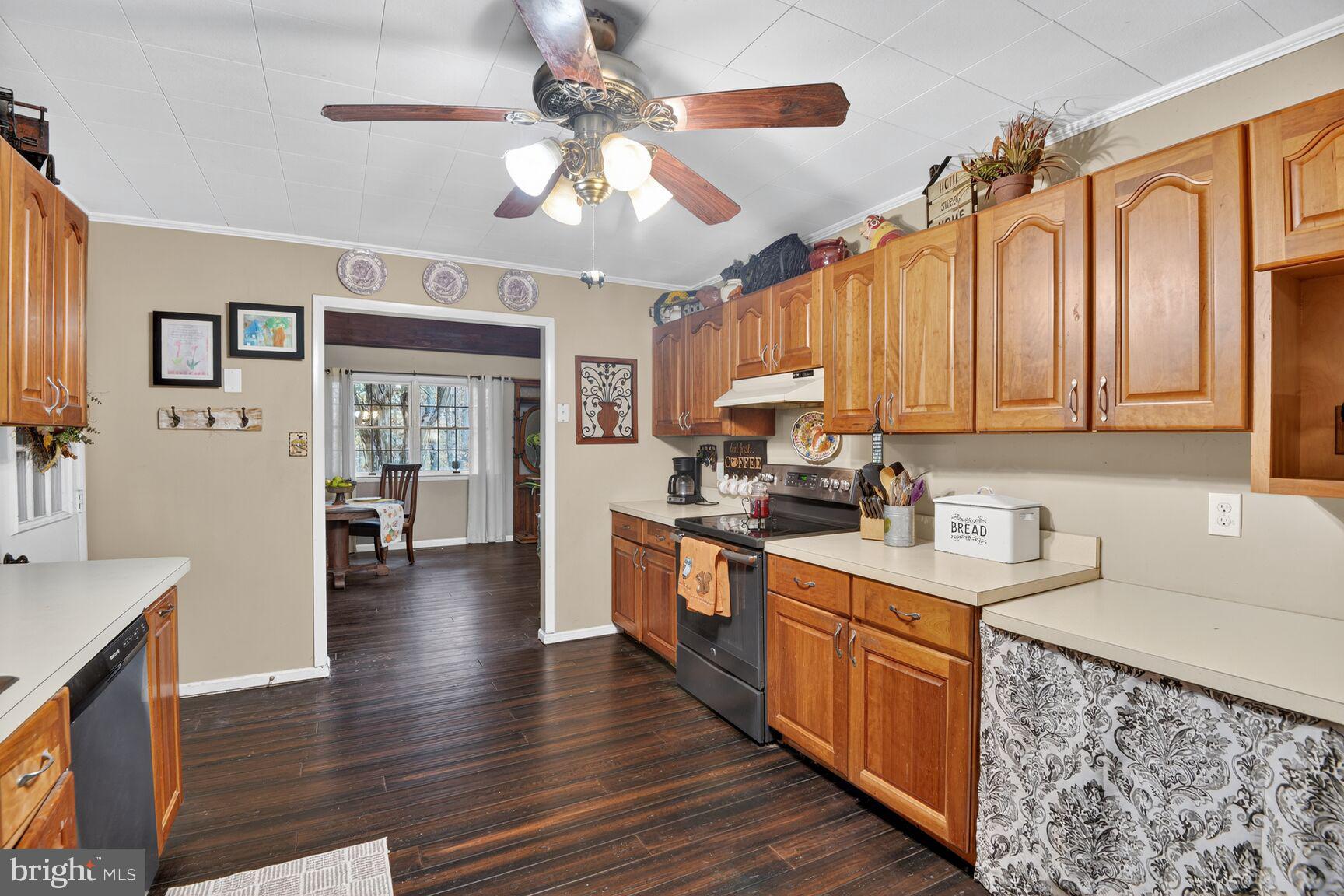 PT ROCKVILLE OUT RES. 3 - Residential