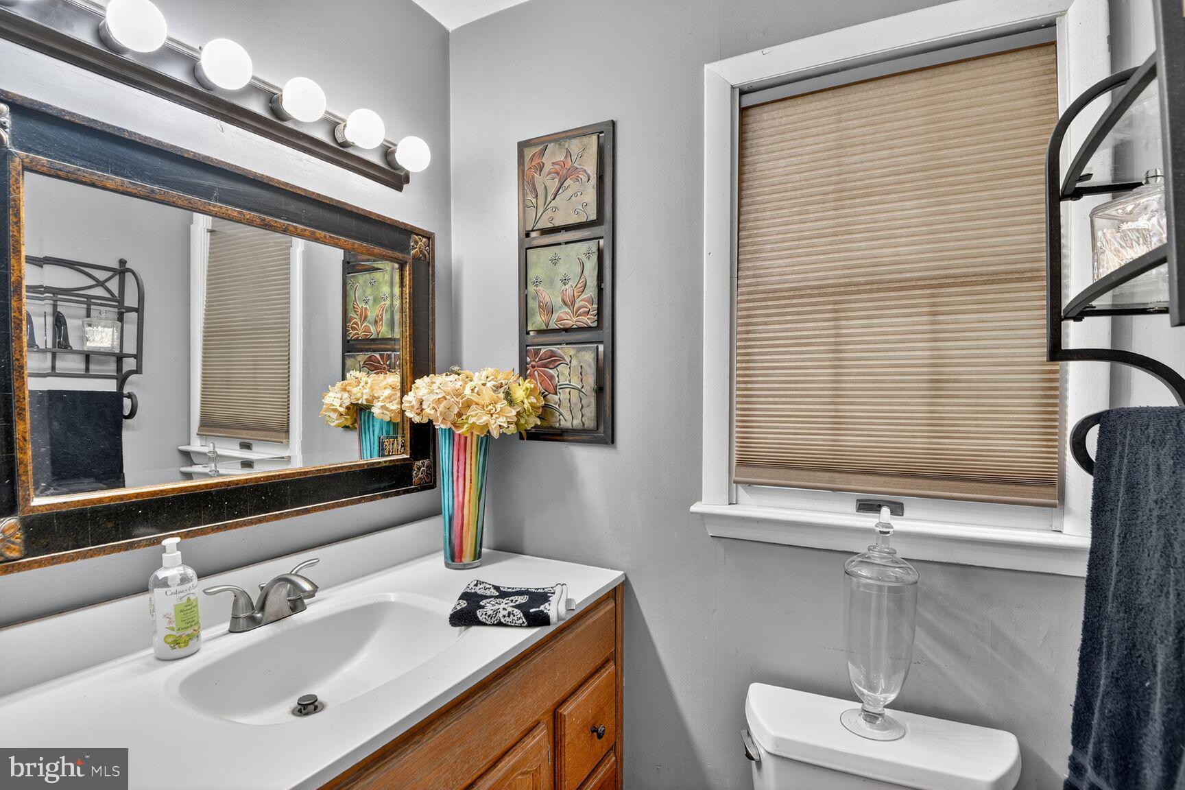 PT ROCKVILLE OUT RES. 3 - Residential