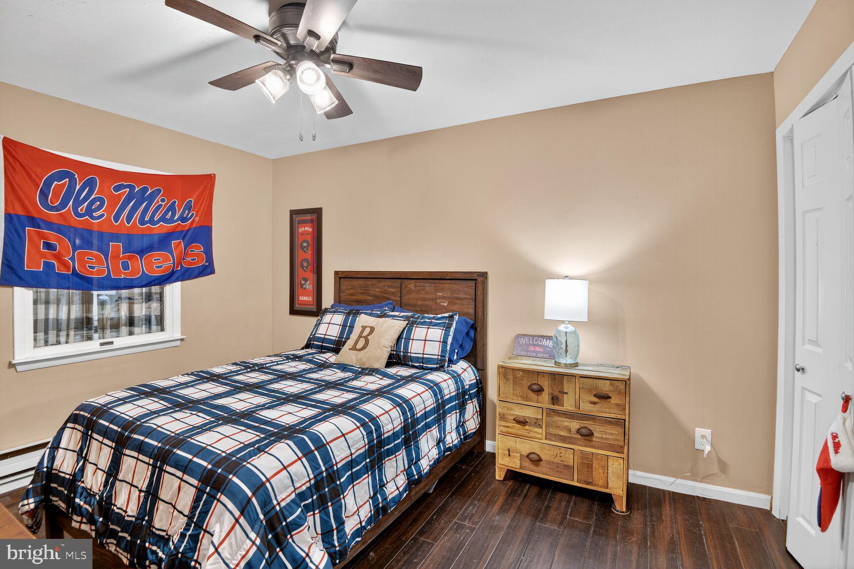 PT ROCKVILLE OUT RES. 3 - Residential