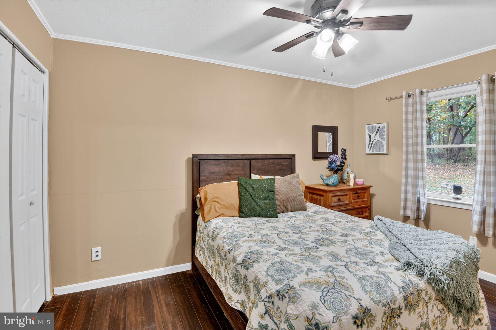 PT ROCKVILLE OUT RES. 3 - Residential