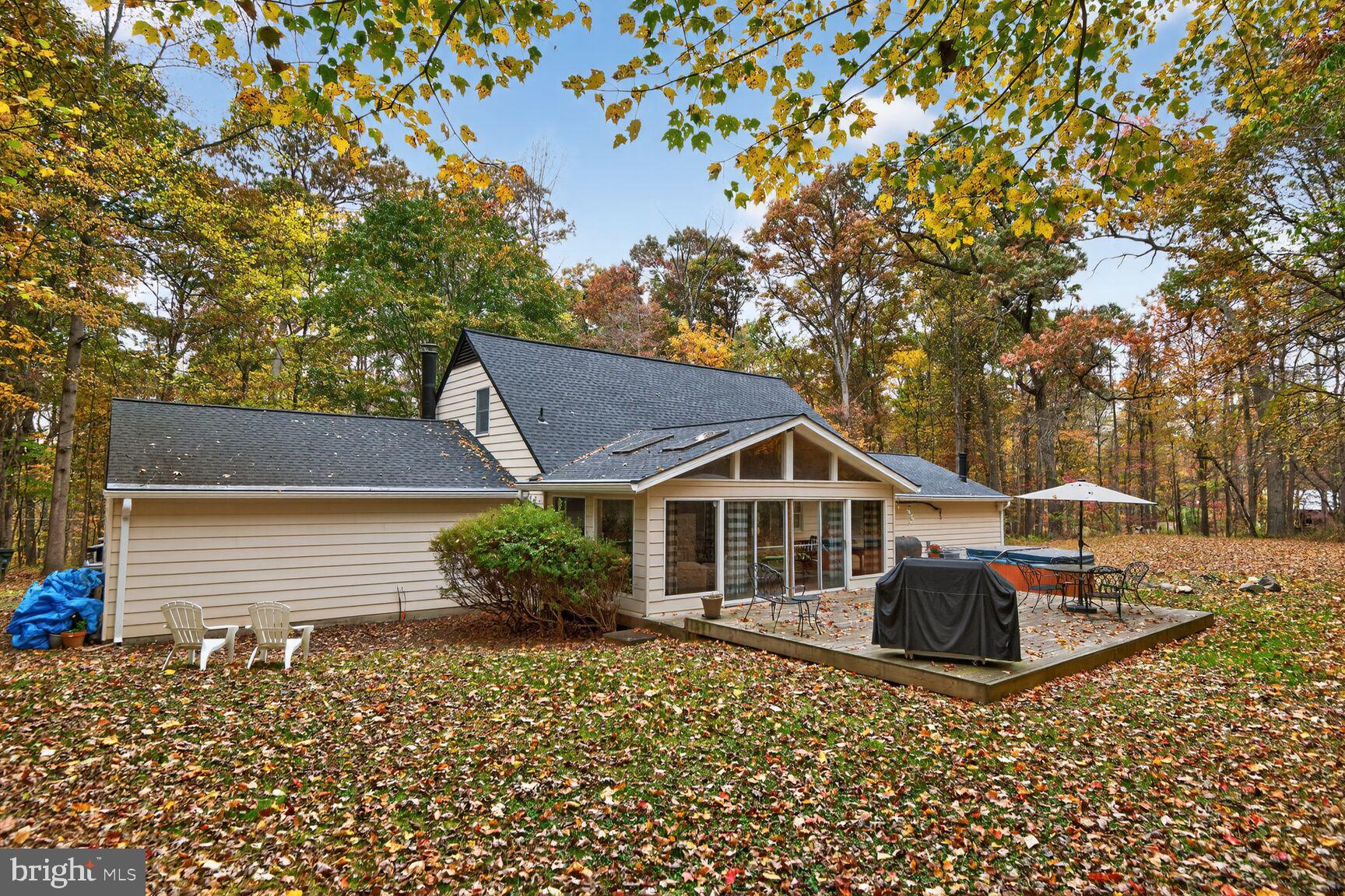 PT ROCKVILLE OUT RES. 3 - Residential