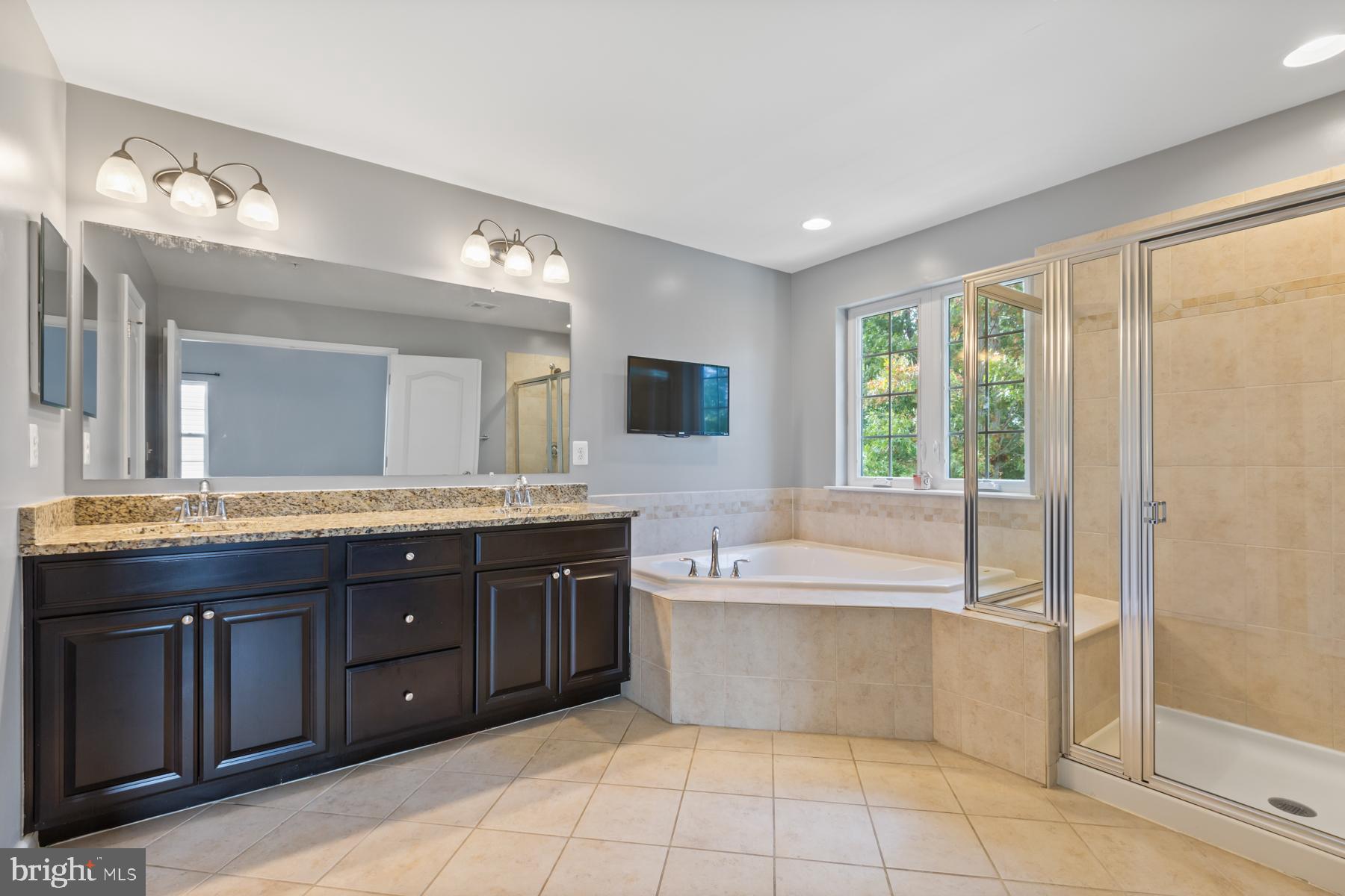 TANYARD SPRINGS - Residential