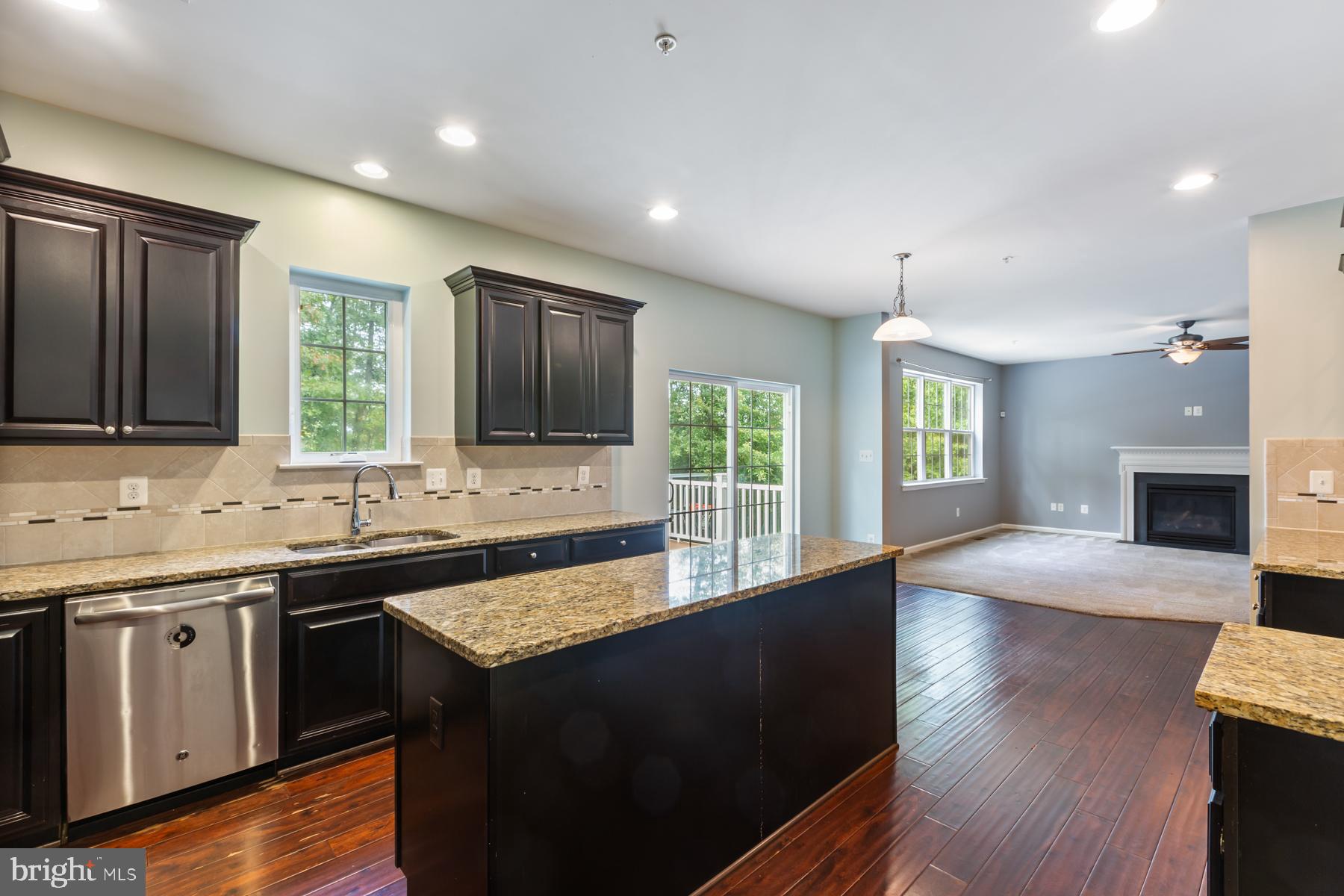 TANYARD SPRINGS - Residential