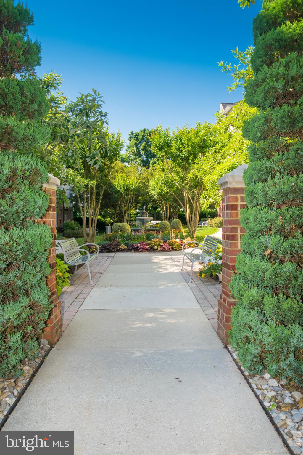 ELLICOTT HILLS - Residential