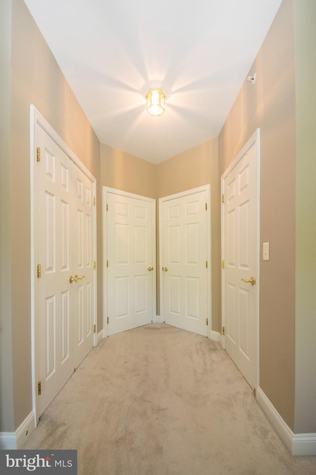ELLICOTT HILLS - Residential