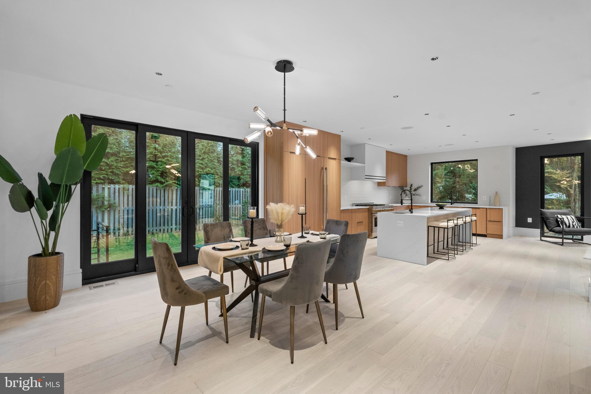 GREENACRES - Residential Lease