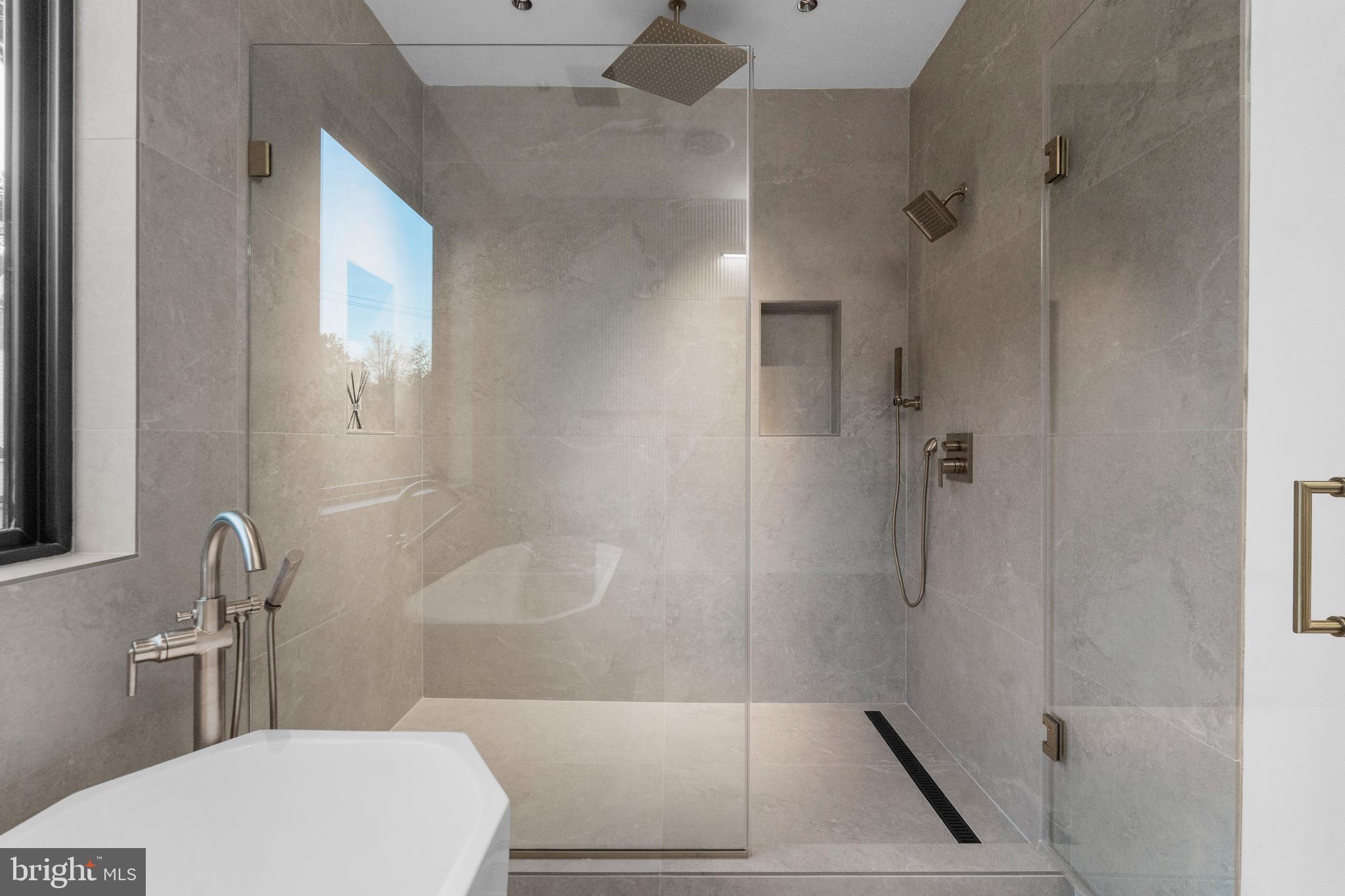 GREENACRES - Residential Lease