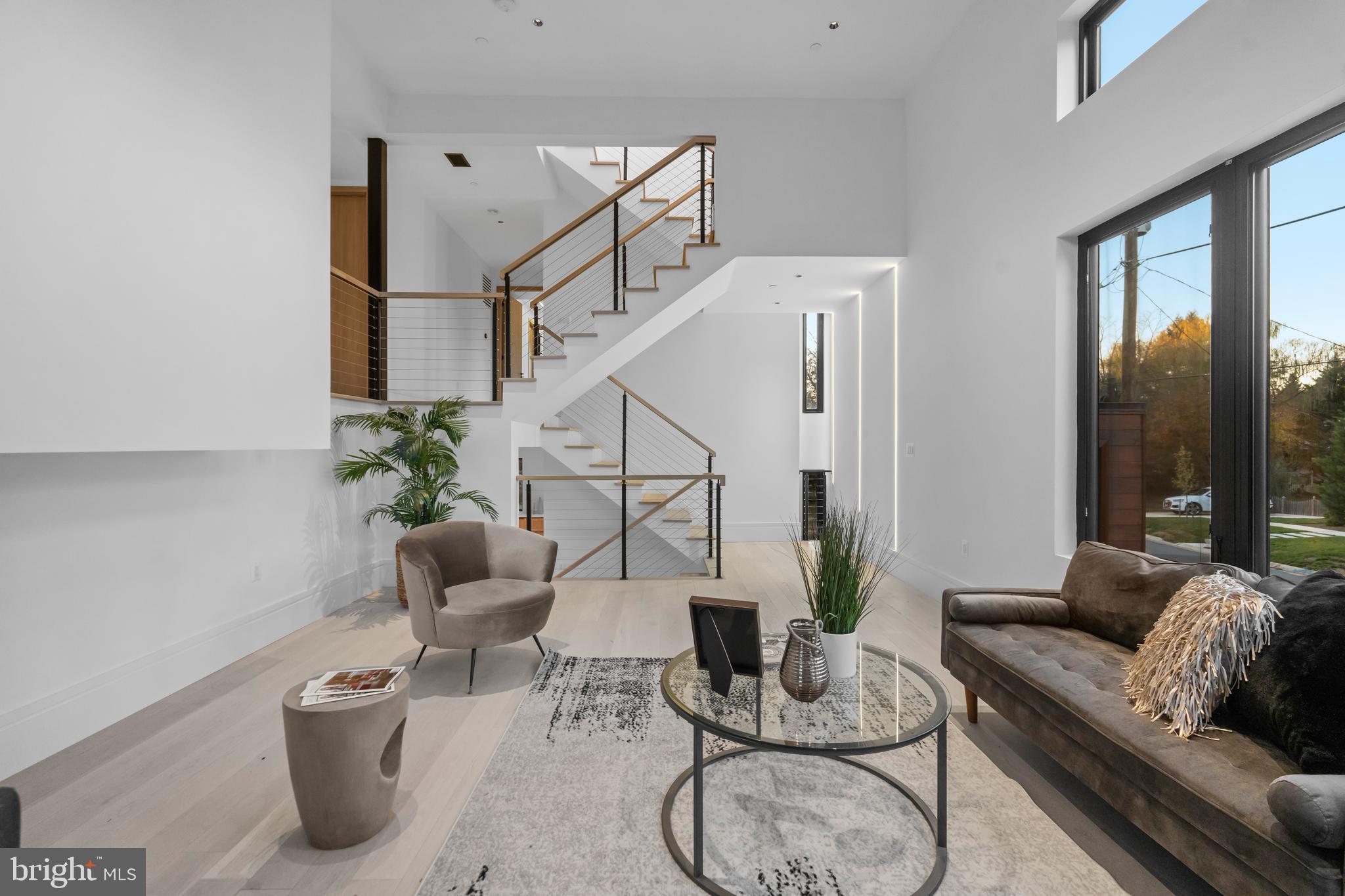 GREENACRES - Residential Lease