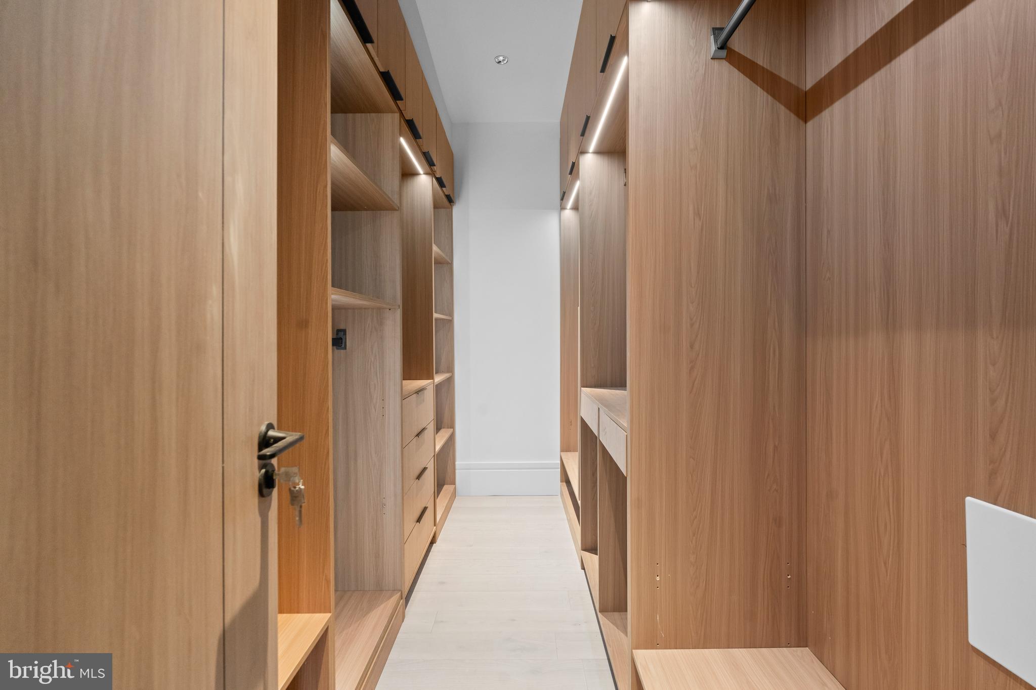 GREENACRES - Residential Lease