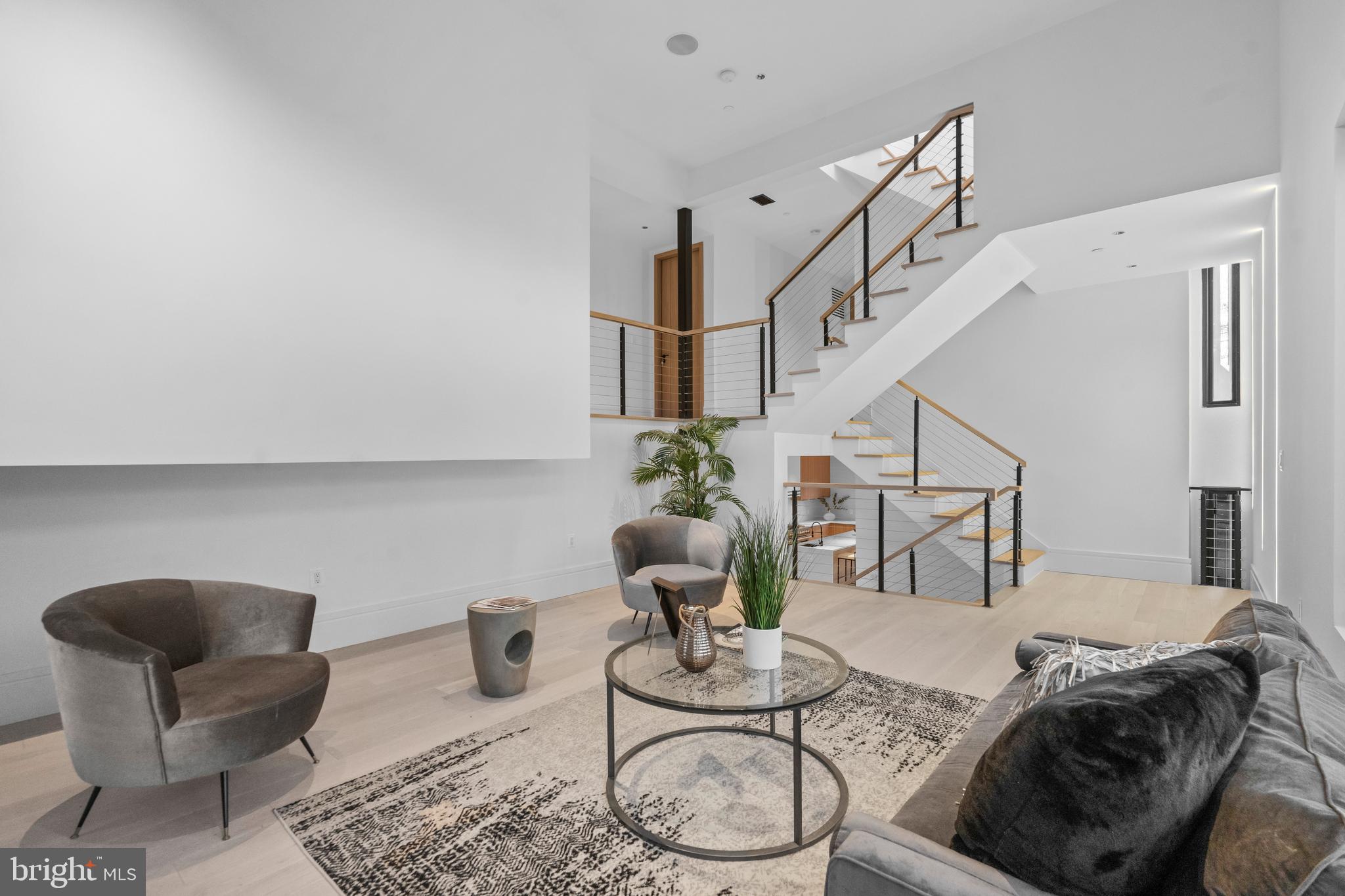 GREENACRES - Residential Lease