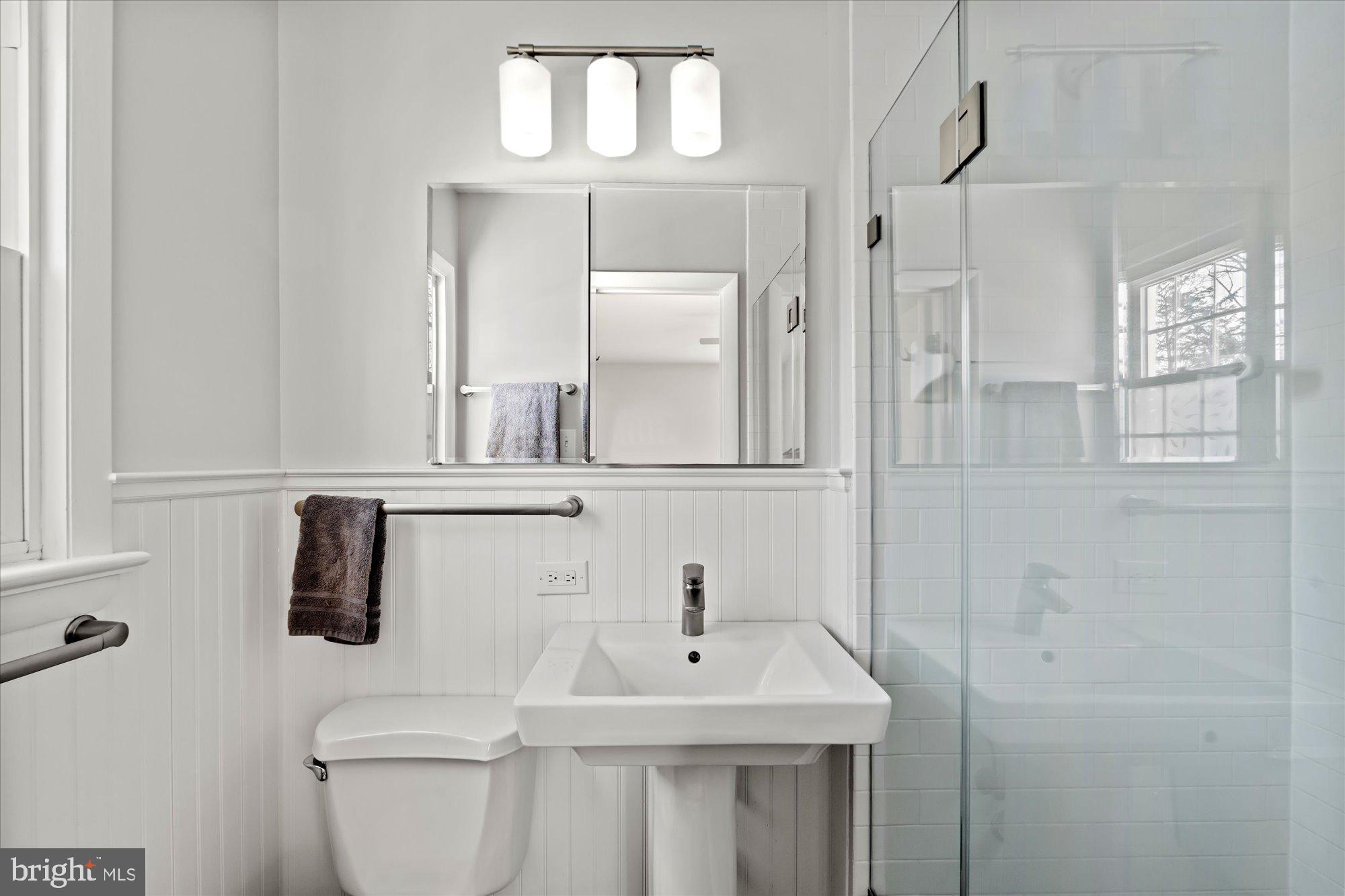 COLLINGWOOD ON THE POTOMAC - Residential