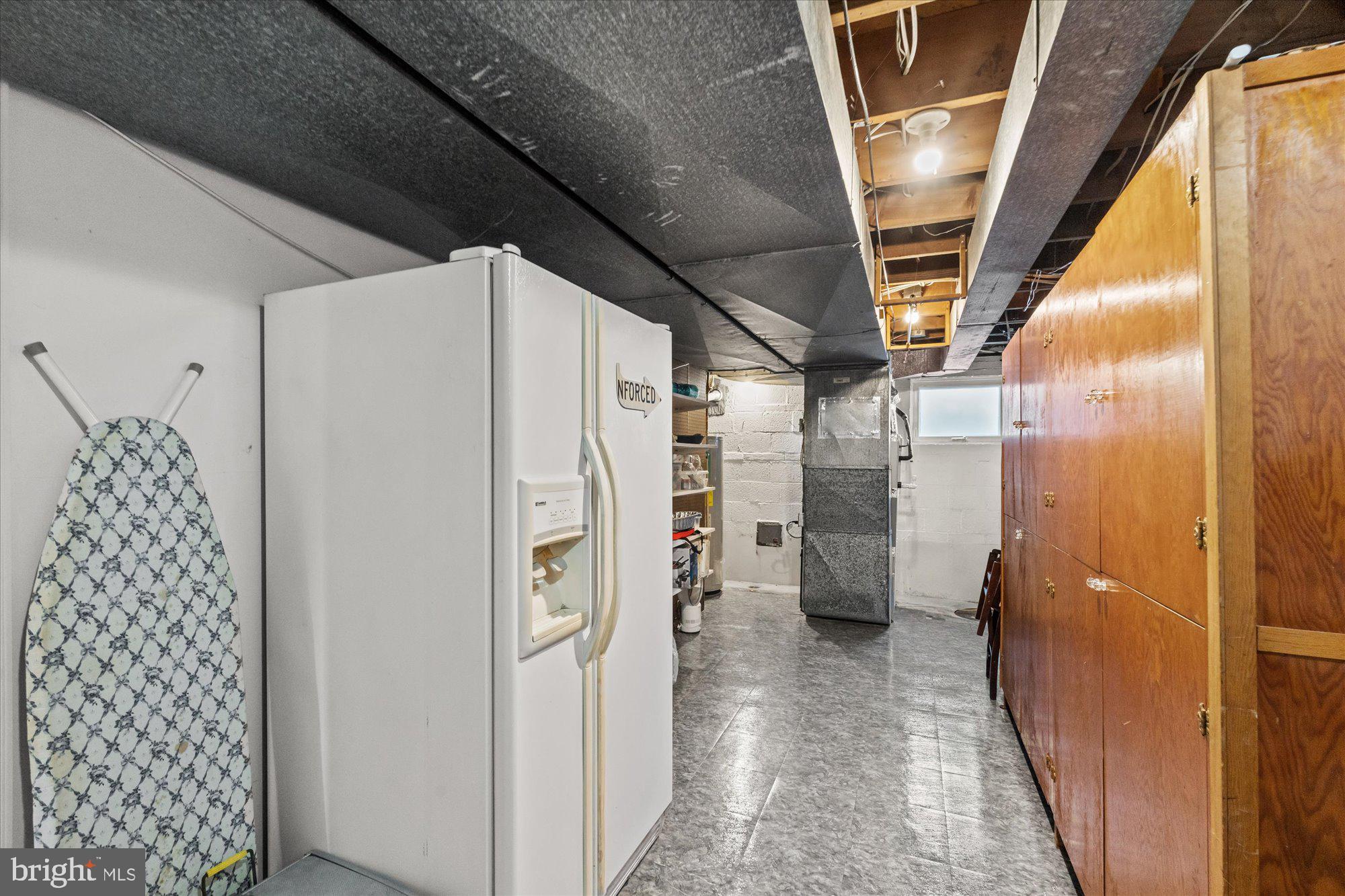 COLLINGWOOD ON THE POTOMAC - Residential