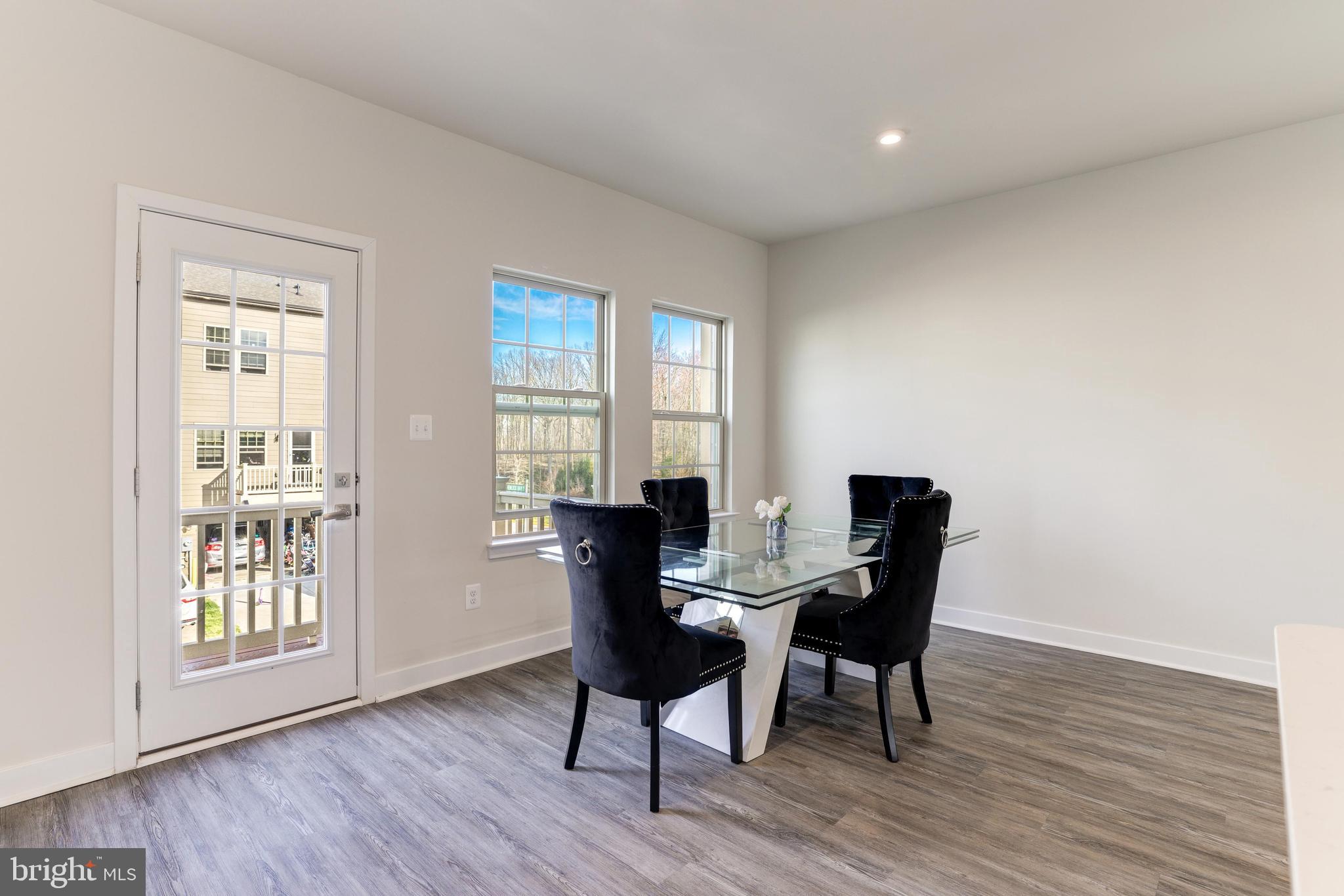 POTOMAC SHORES - Residential