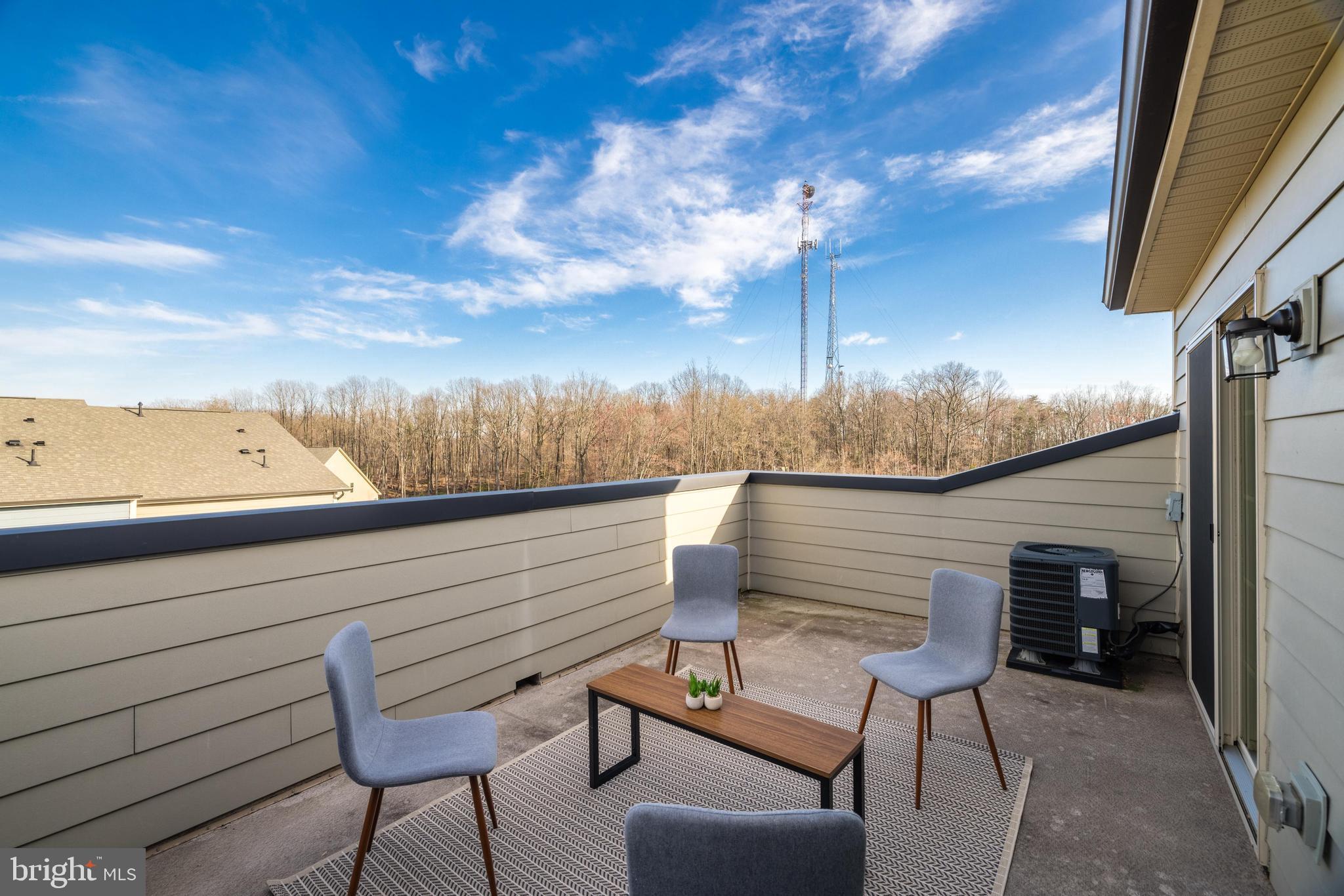 POTOMAC SHORES - Residential