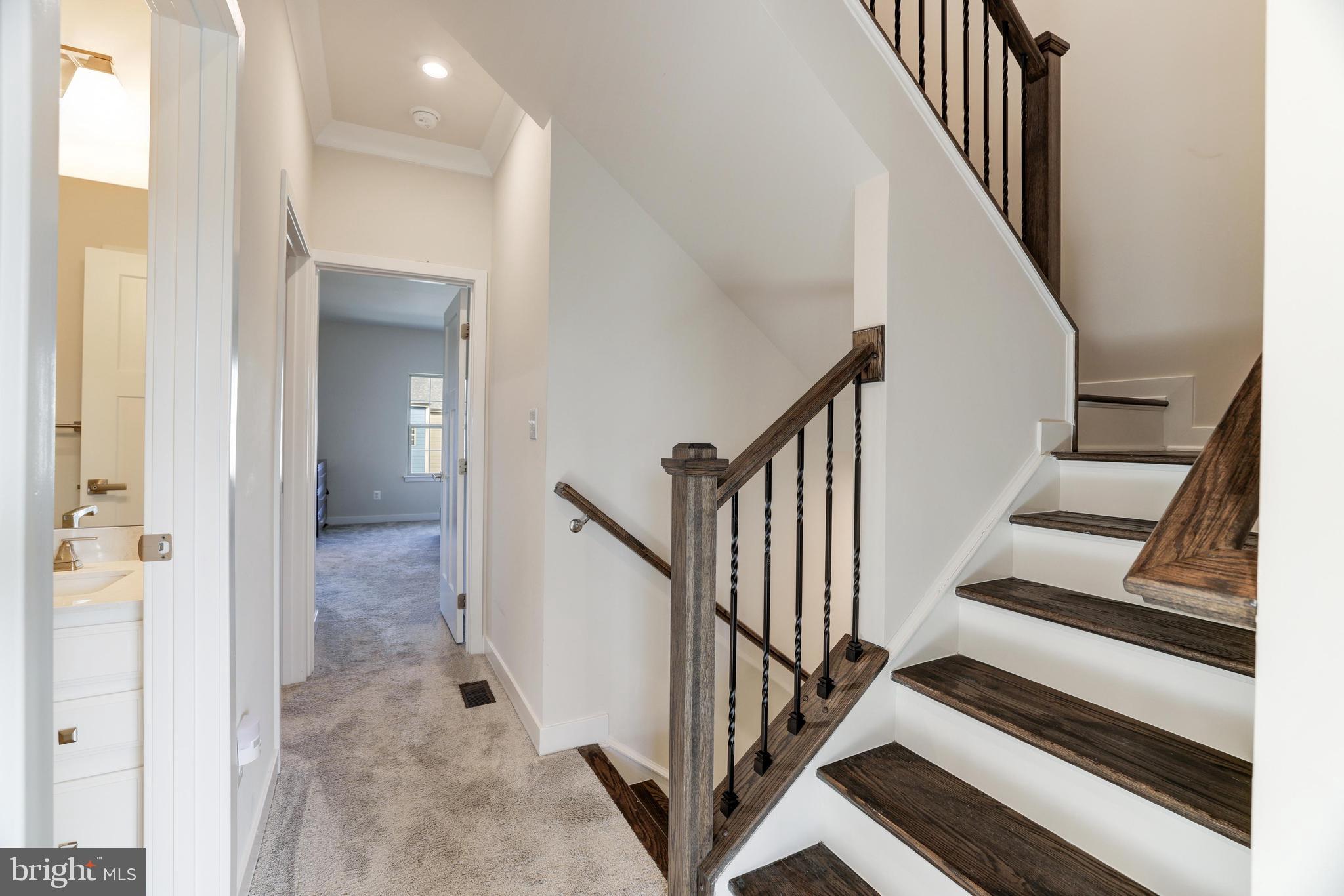 POTOMAC SHORES - Residential