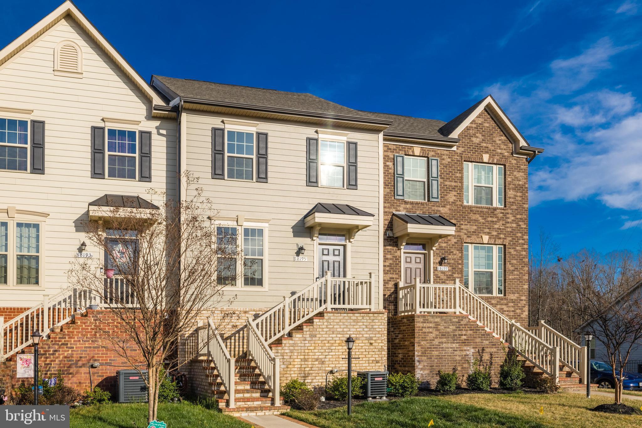 POTOMAC SHORES - Residential