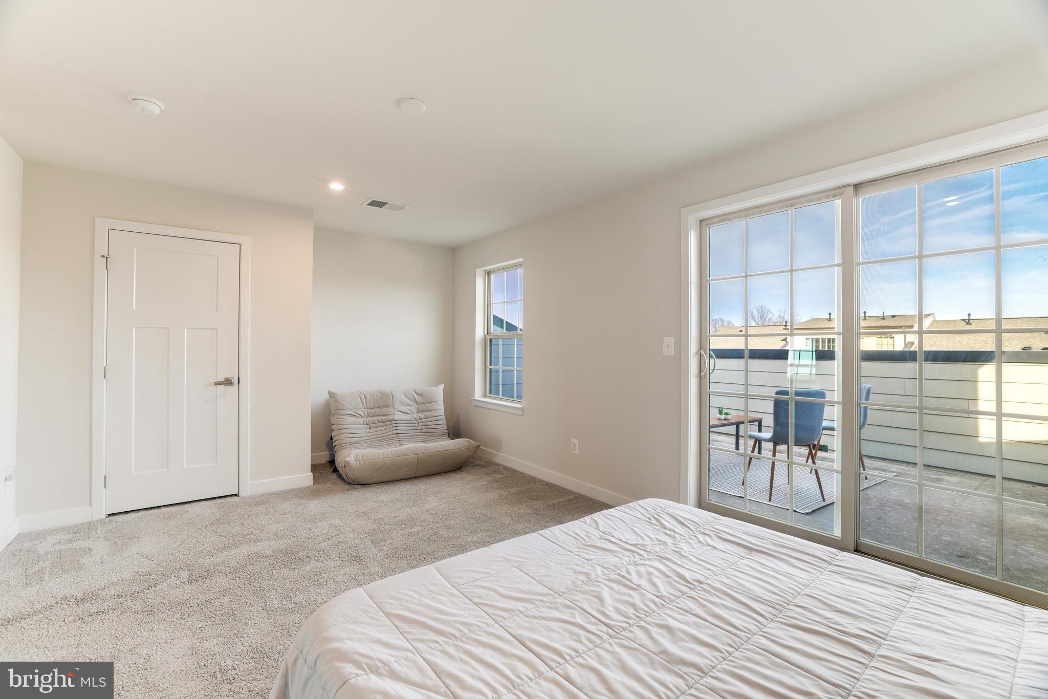 POTOMAC SHORES - Residential