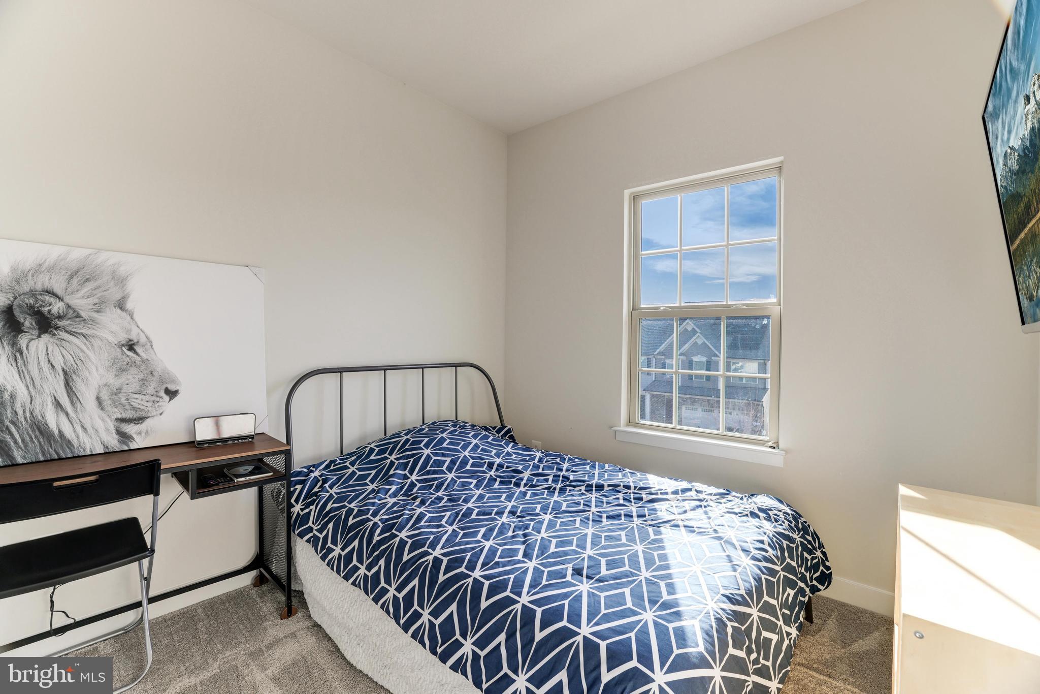 POTOMAC SHORES - Residential