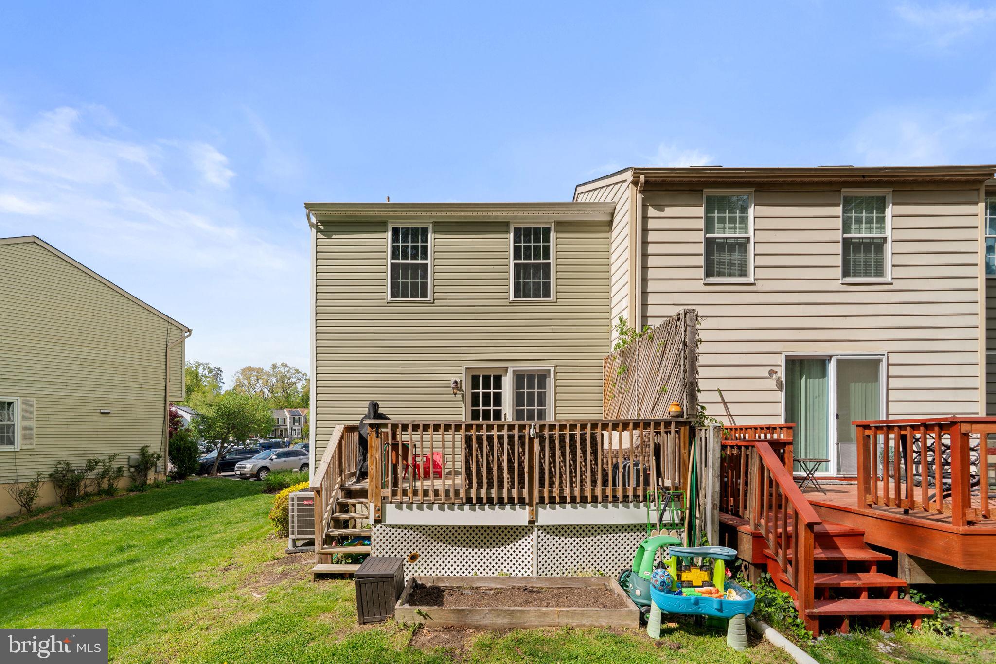 DEERFIELD - Residential