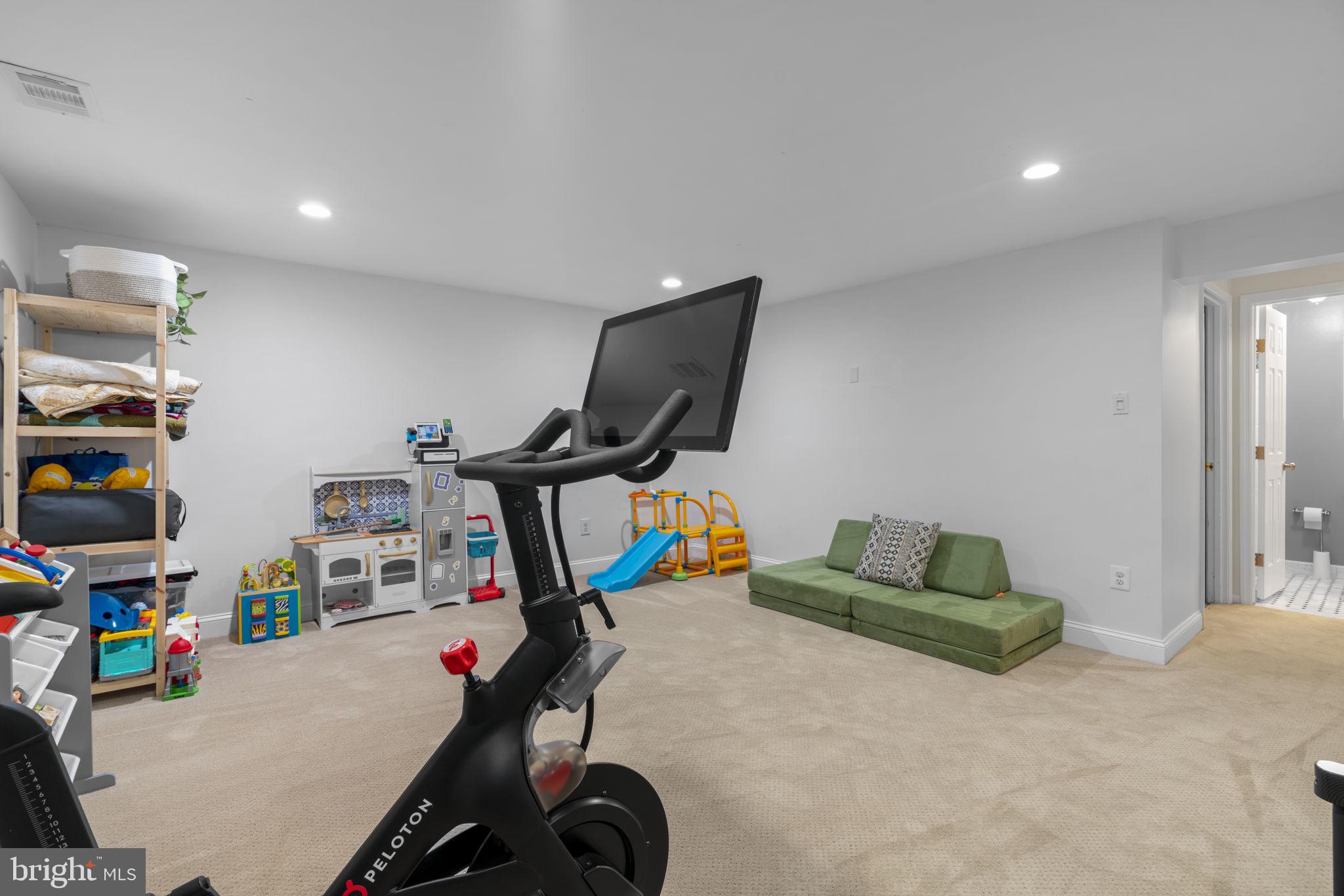 DEERFIELD - Residential