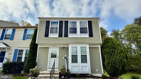 Photo of 751 Willowby Run, PASADENA, MD 21122 (MLS # MDAA2142600)