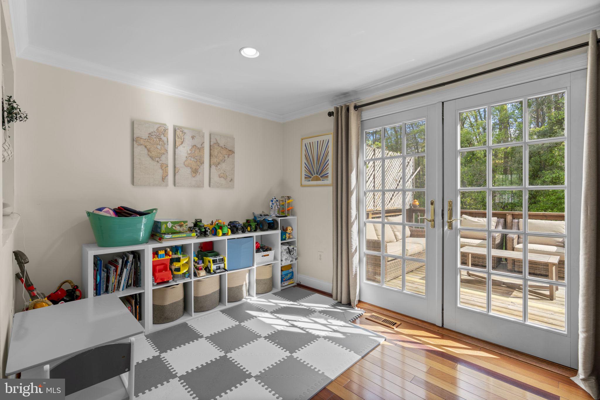 DEERFIELD - Residential