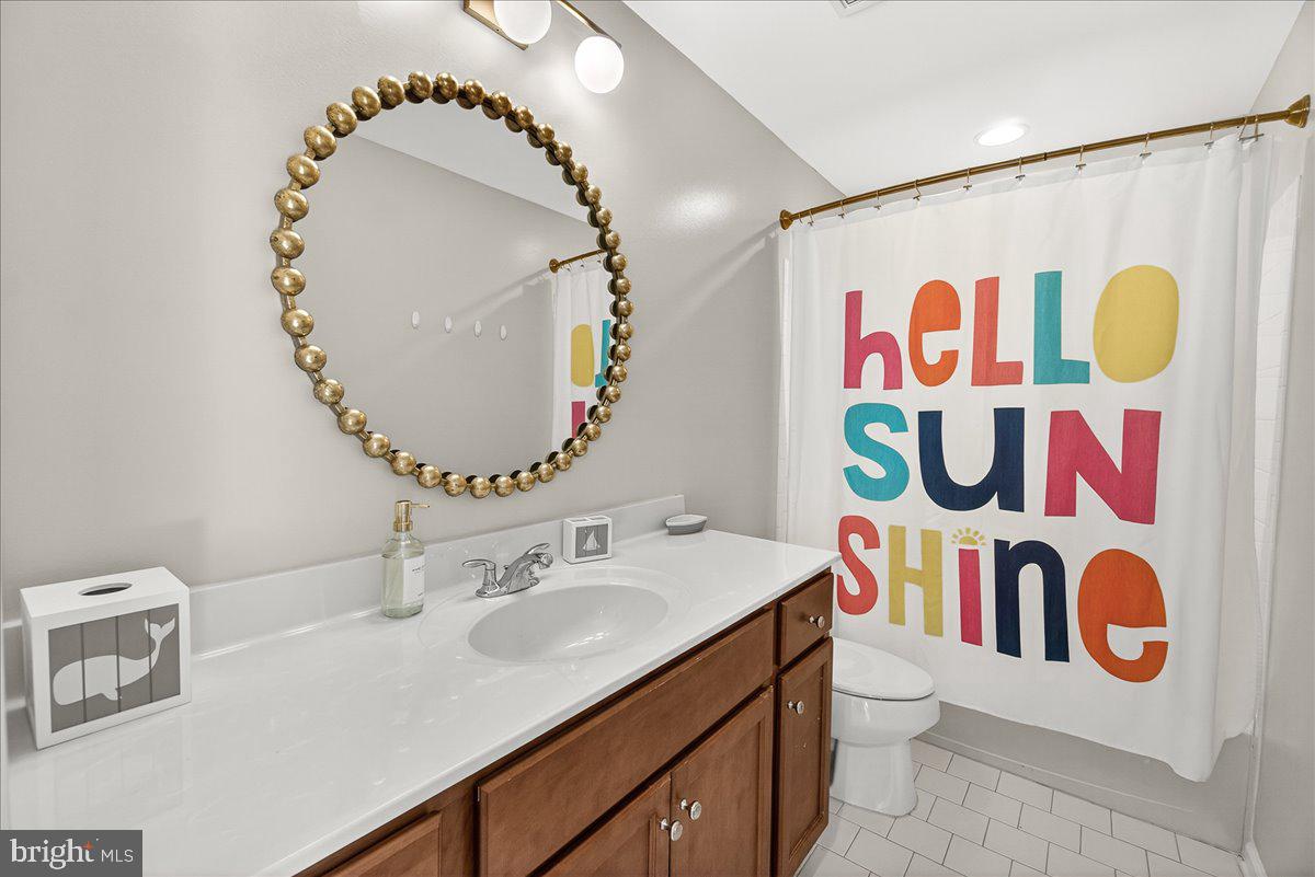 TALLYN RIDGE - Residential