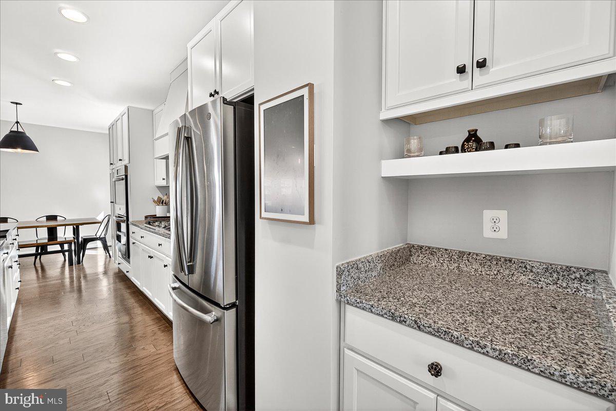 TALLYN RIDGE - Residential