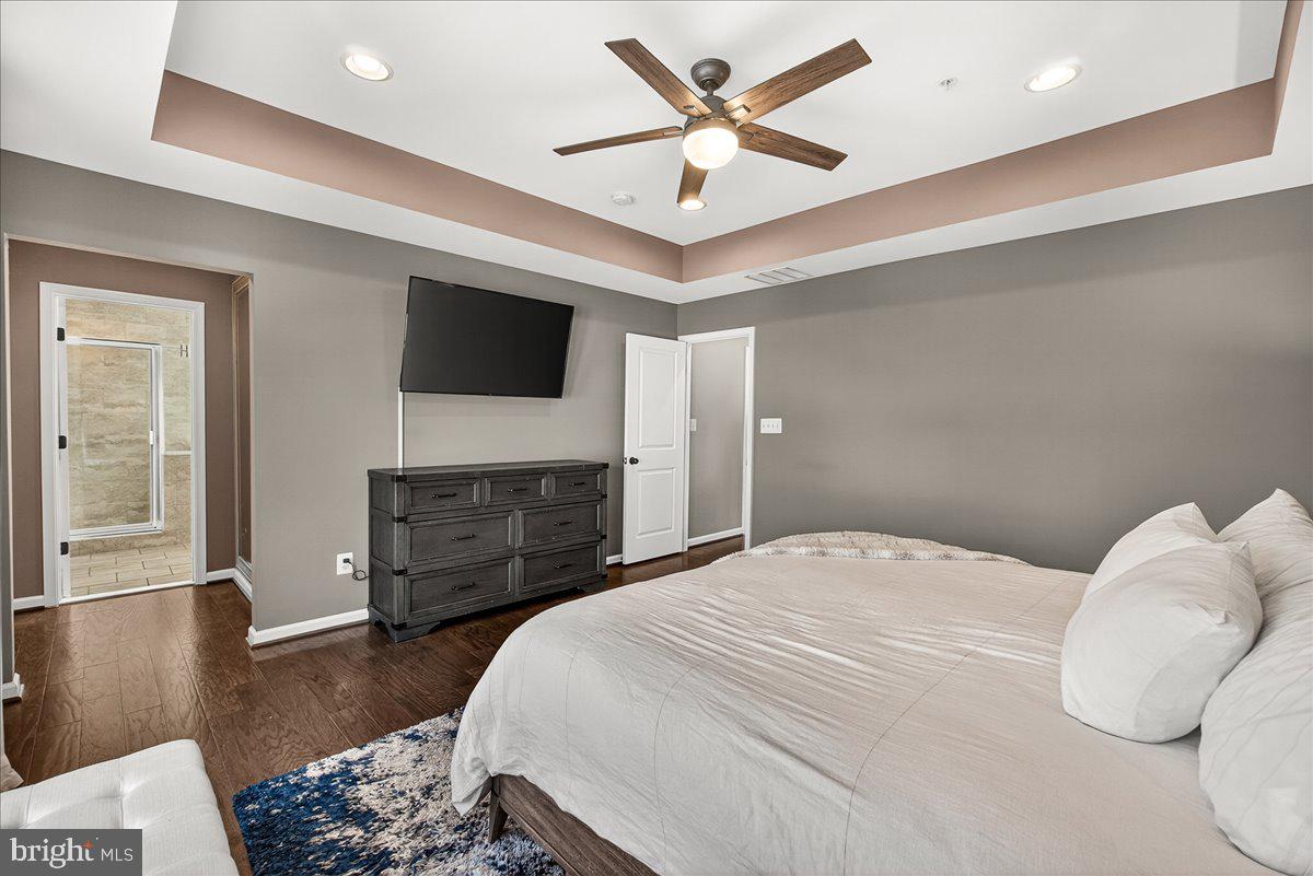 TALLYN RIDGE - Residential