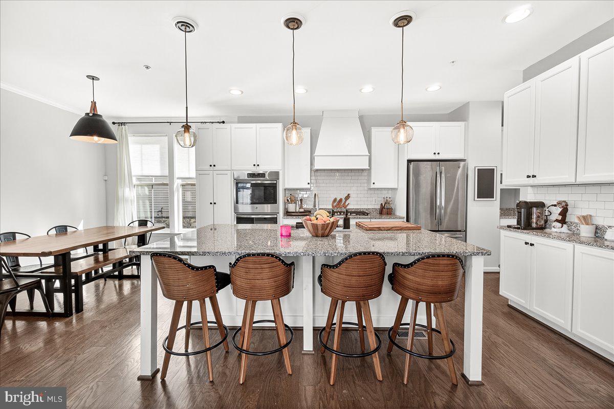 TALLYN RIDGE - Residential