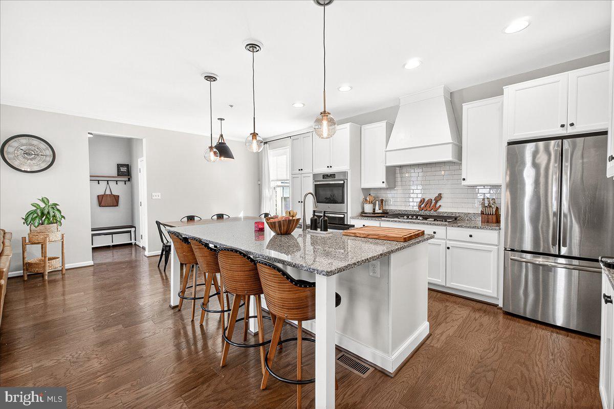 TALLYN RIDGE - Residential