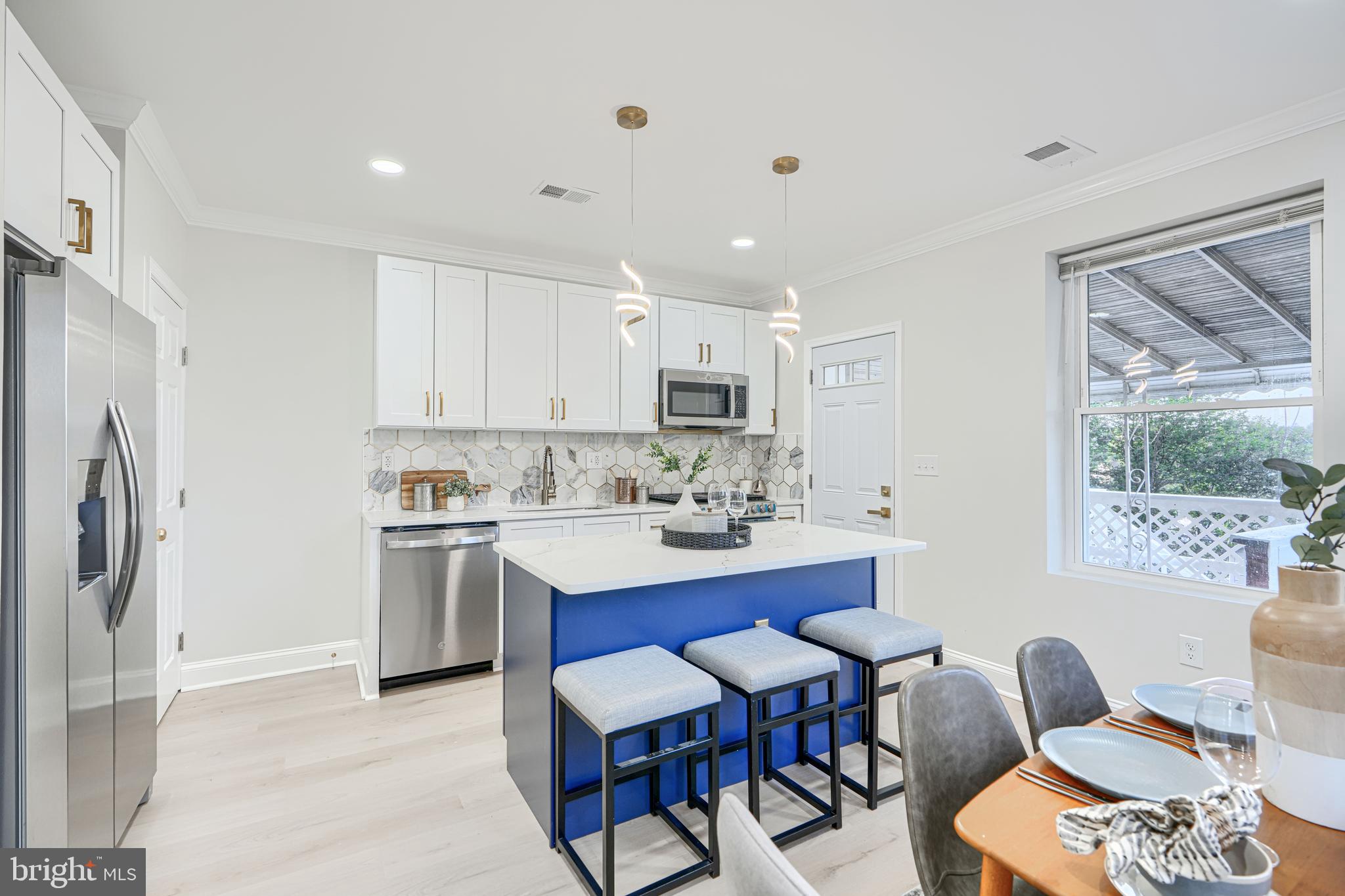 BELAIR-EDISON - Residential