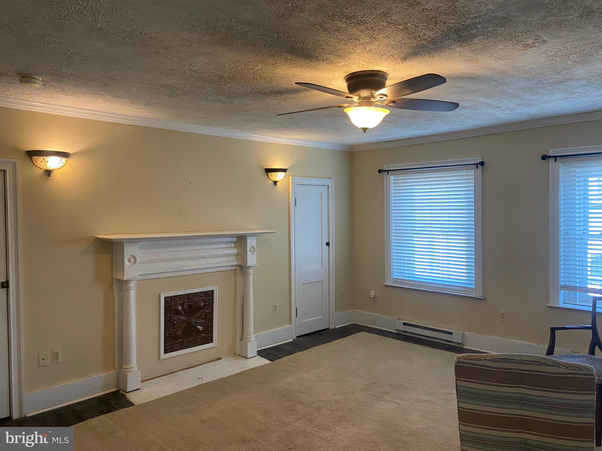 MARSHALL, VA - Residential Lease