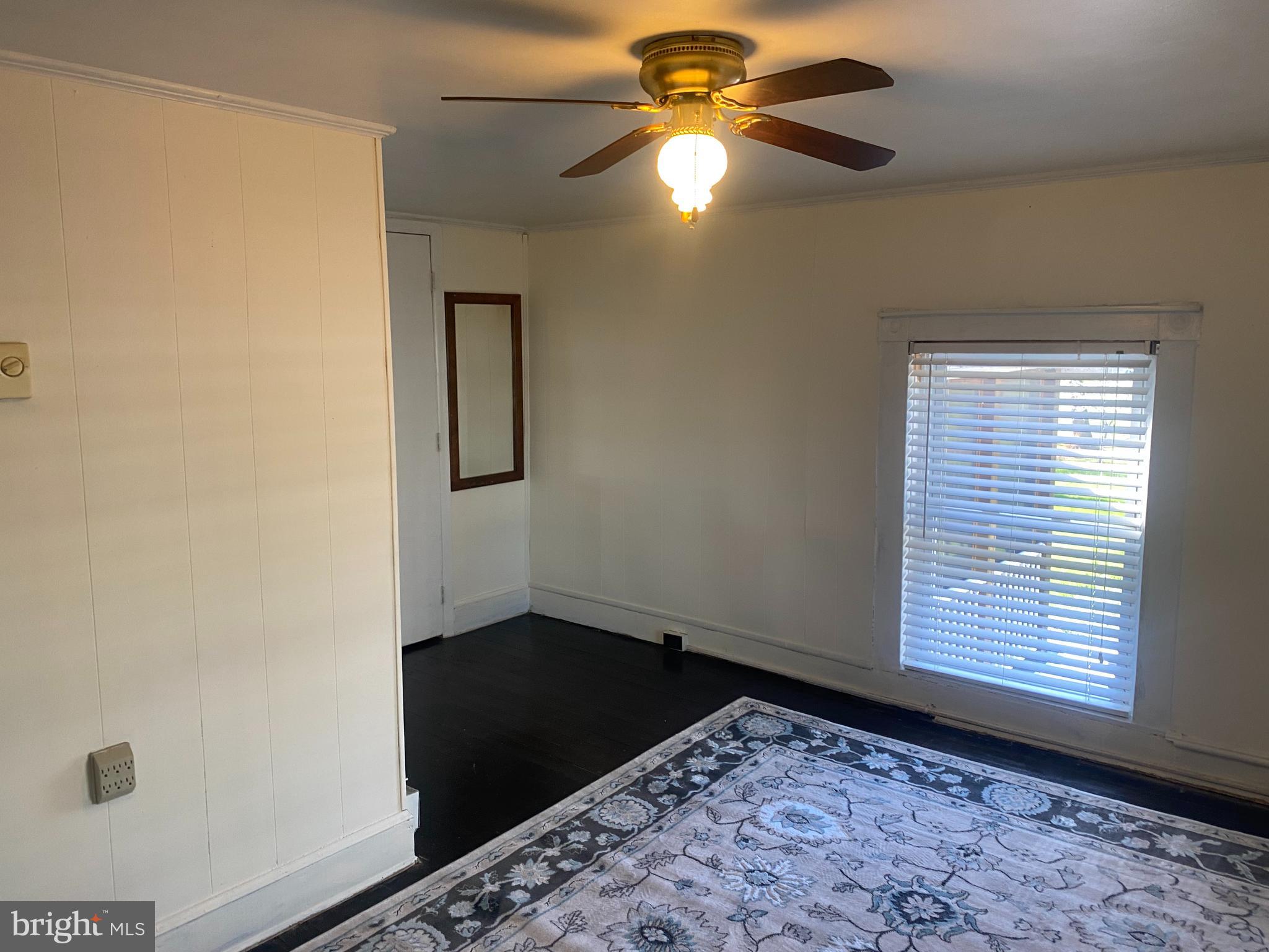 MARSHALL, VA - Residential Lease