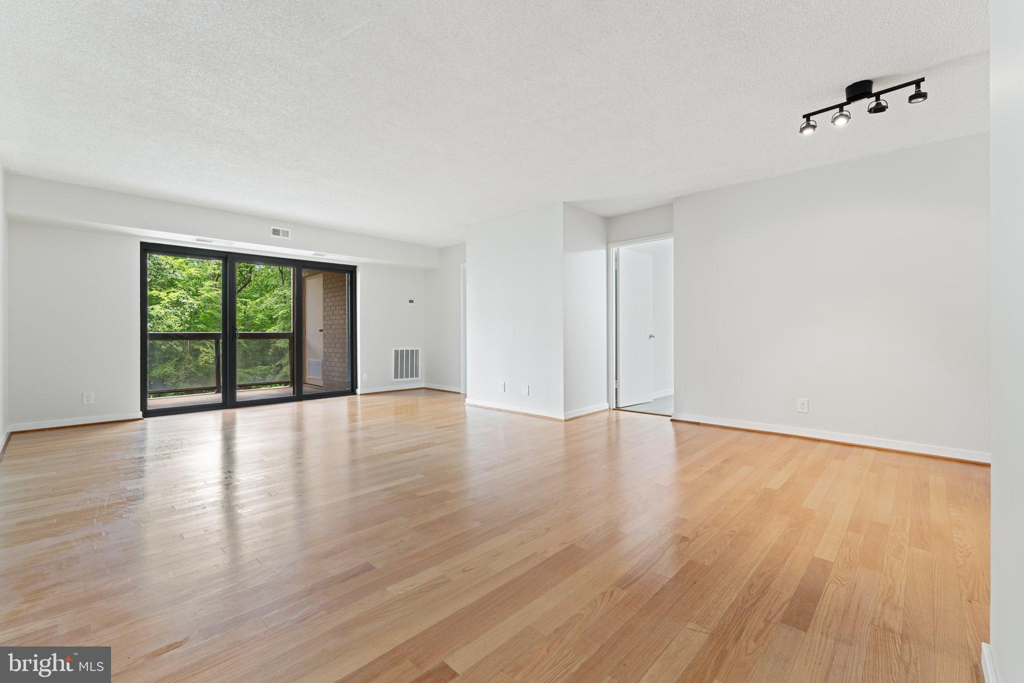 203 YOAKUM PARKWAY 603