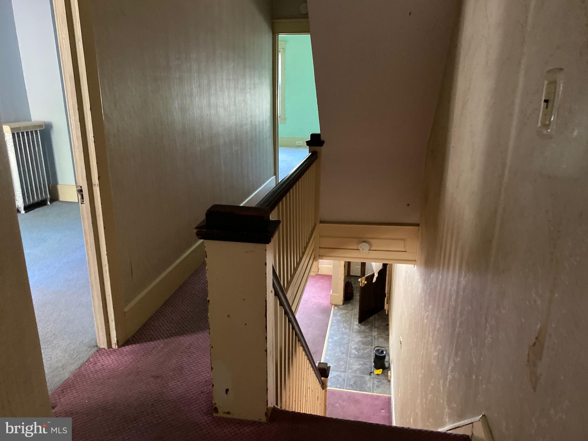 GIRARDVILLE - Residential