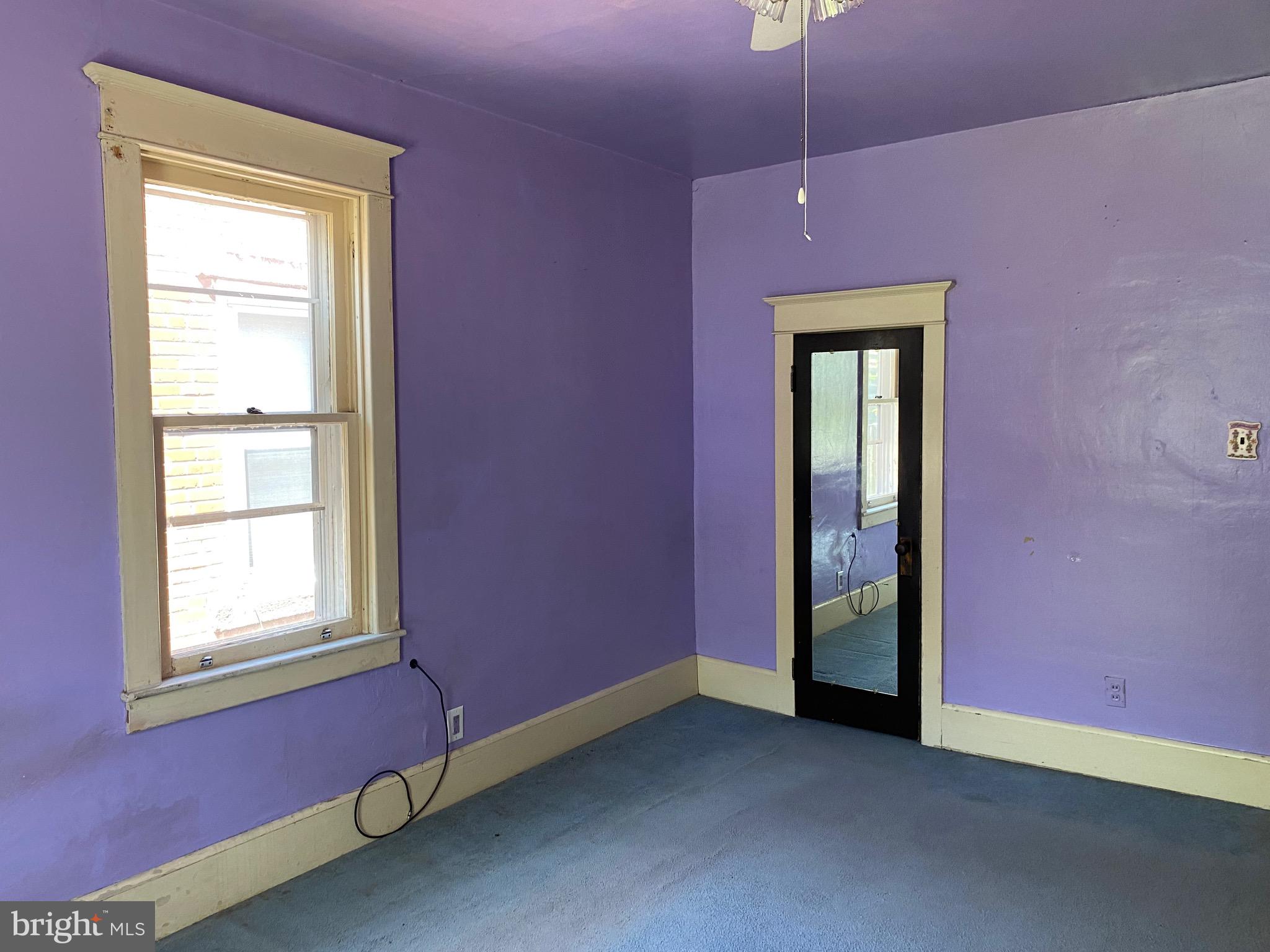 GIRARDVILLE - Residential