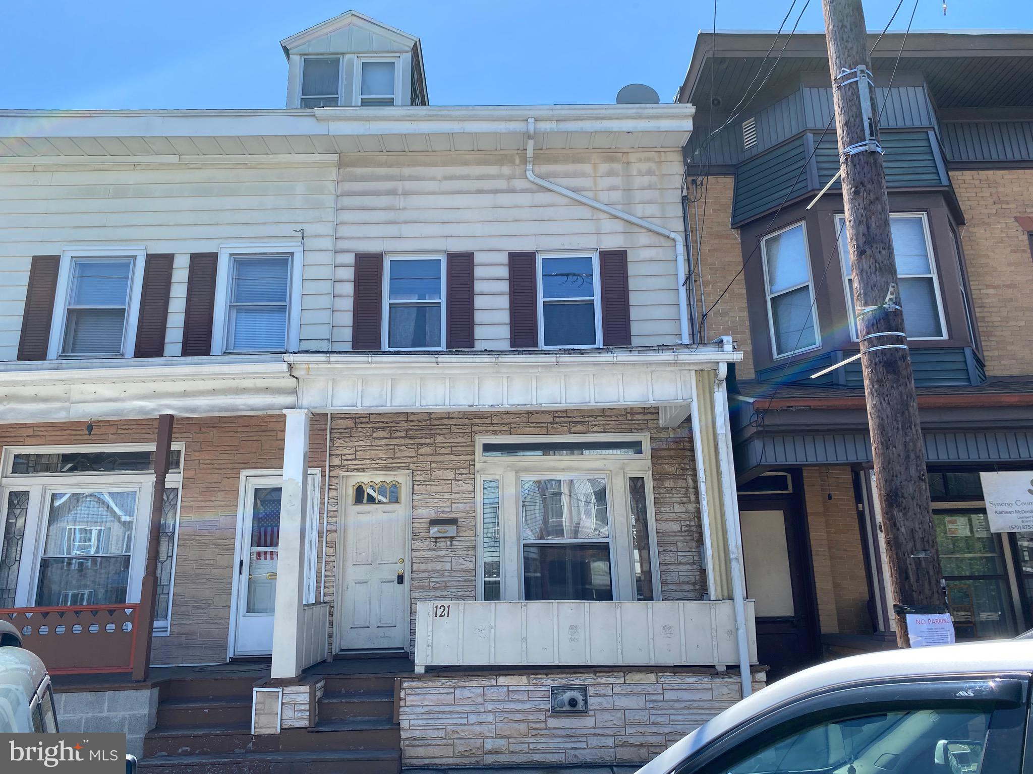 GIRARDVILLE - Residential