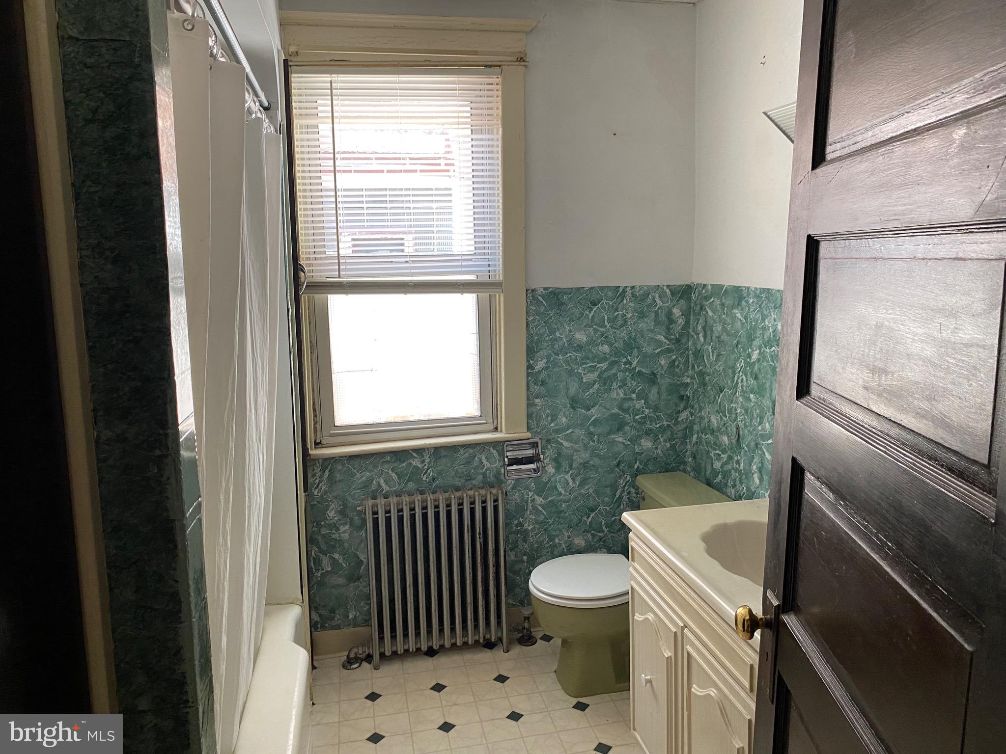 GIRARDVILLE - Residential