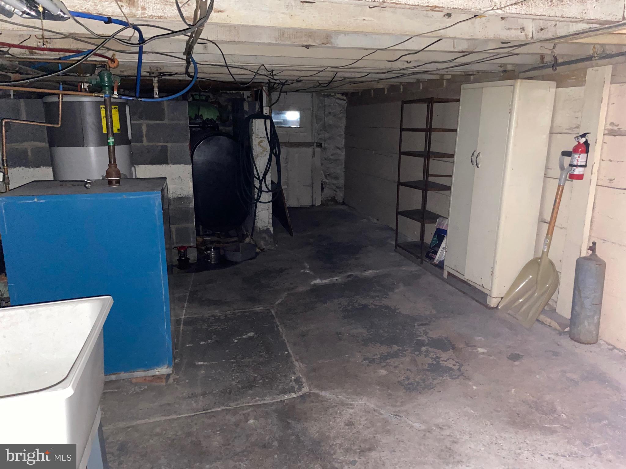 GIRARDVILLE - Residential