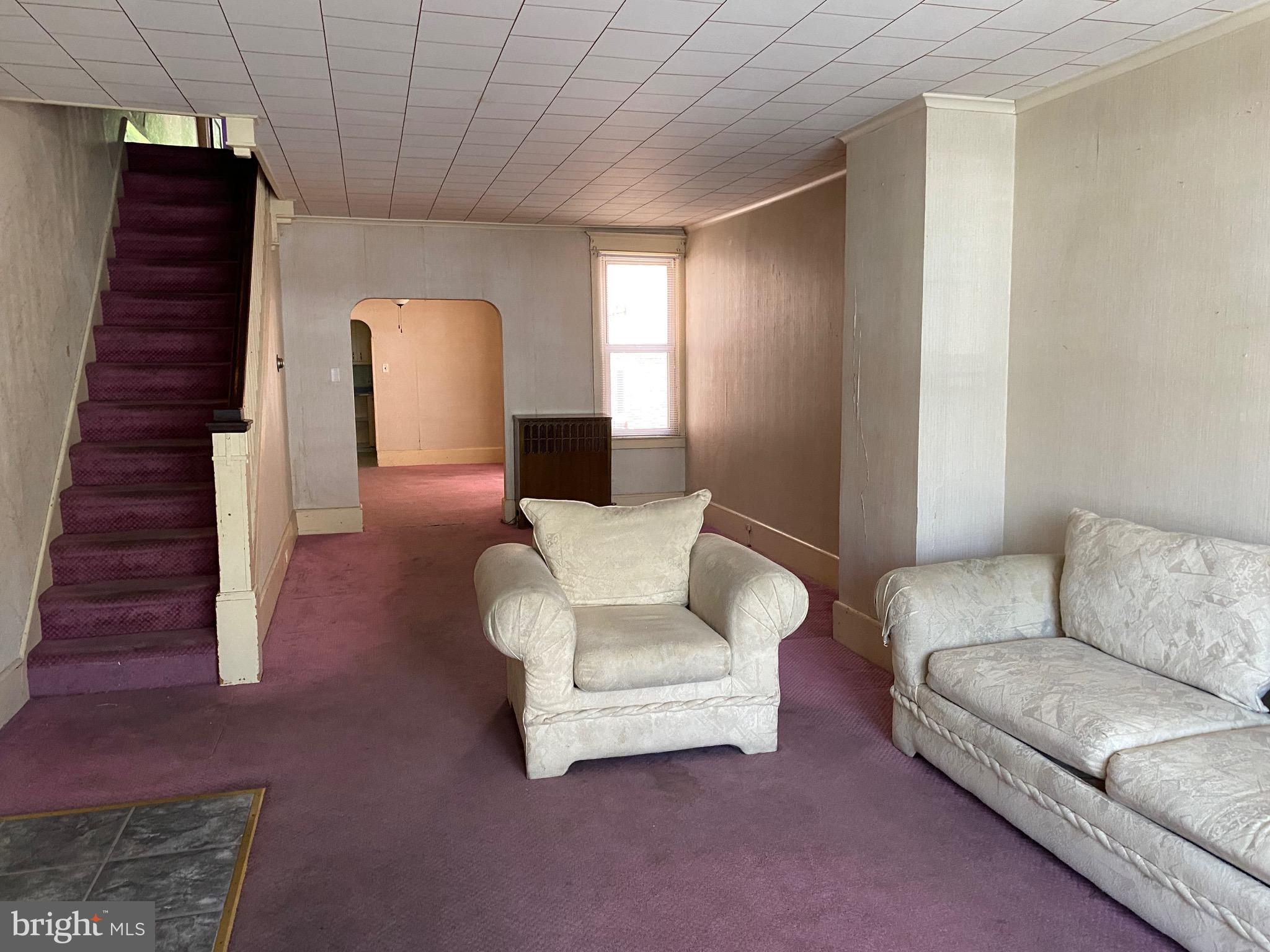 GIRARDVILLE - Residential