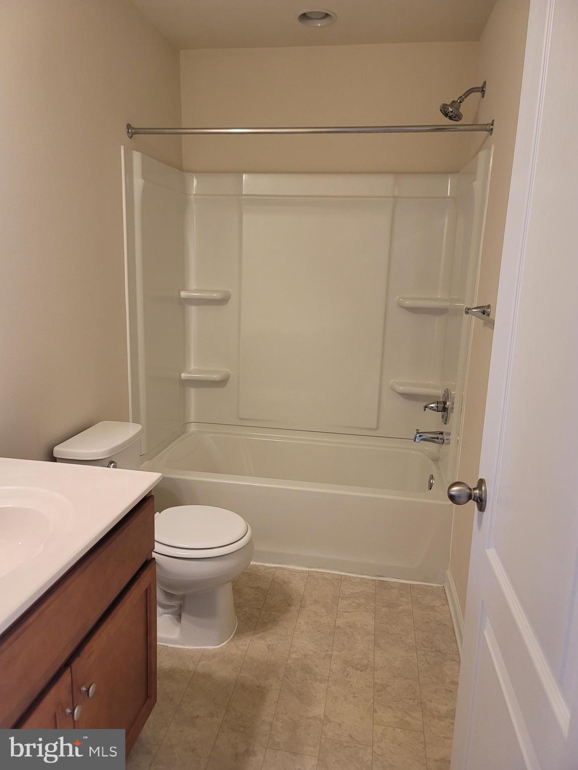 STONEBROOK VILLAGE - Residential Lease