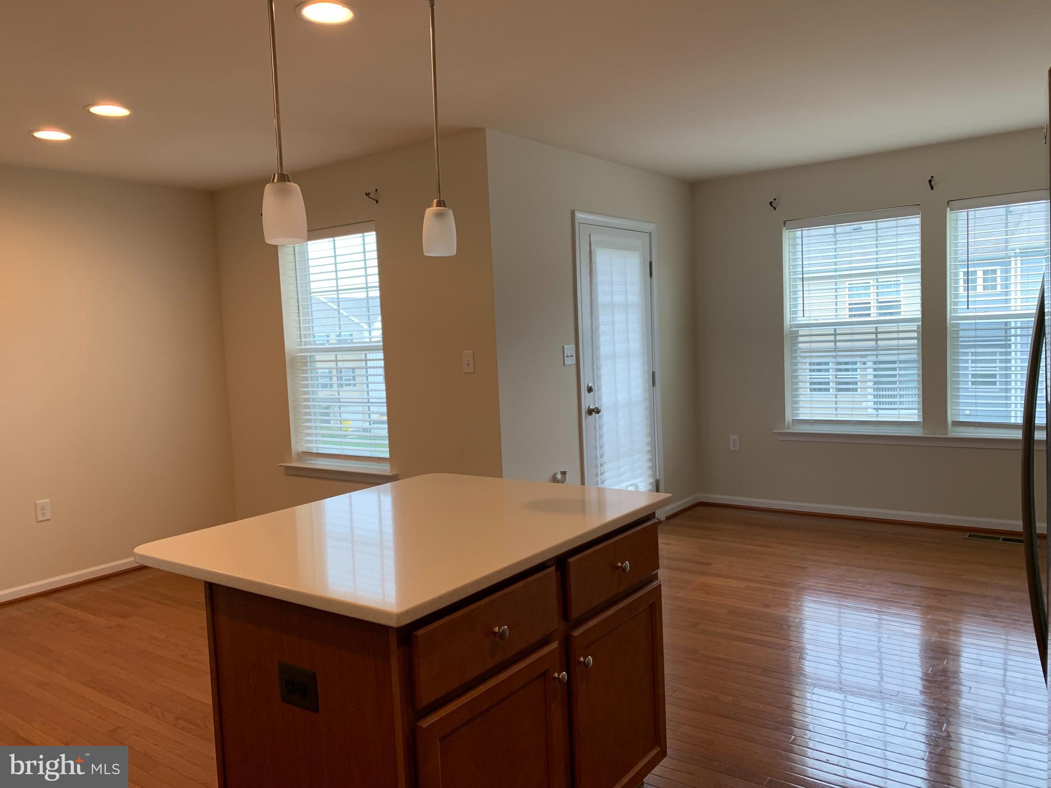 STONEBROOK VILLAGE - Residential Lease