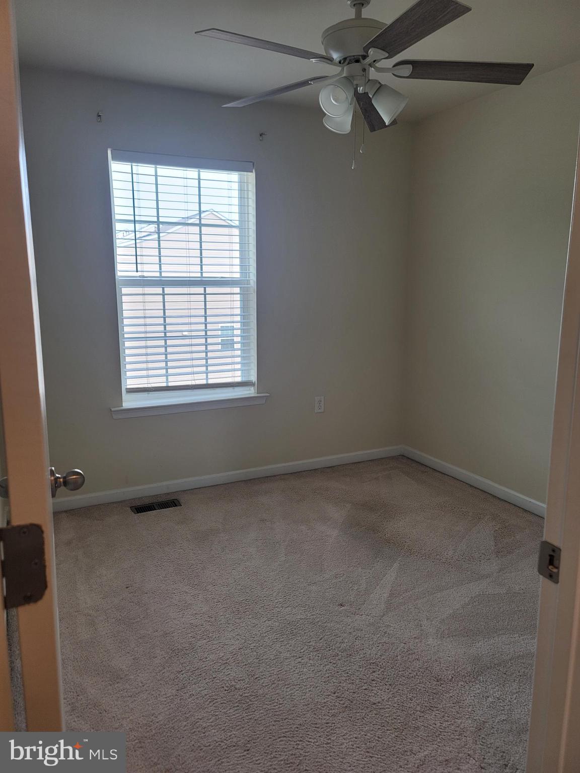 STONEBROOK VILLAGE - Residential Lease